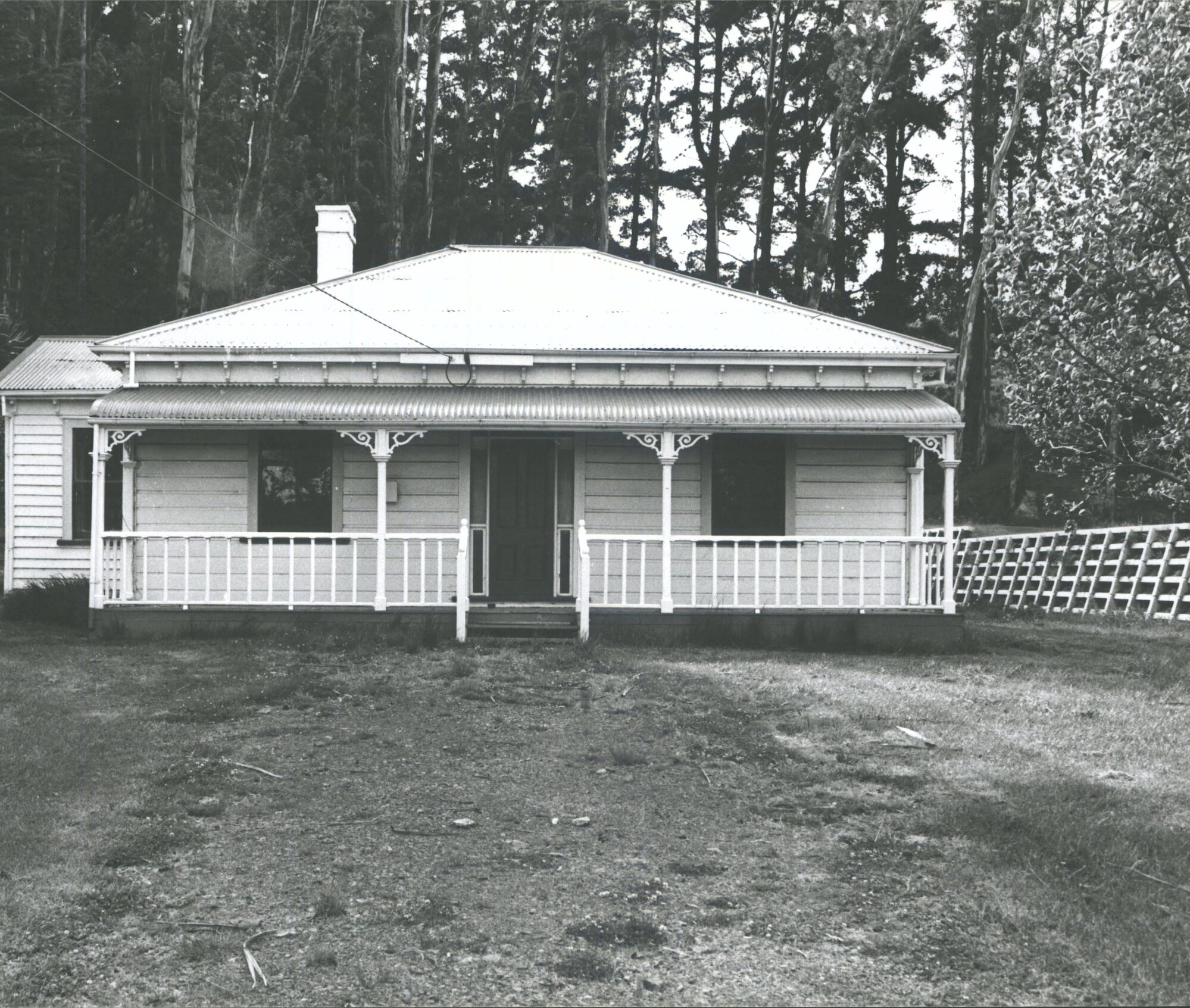 Warouru 1982, homestead