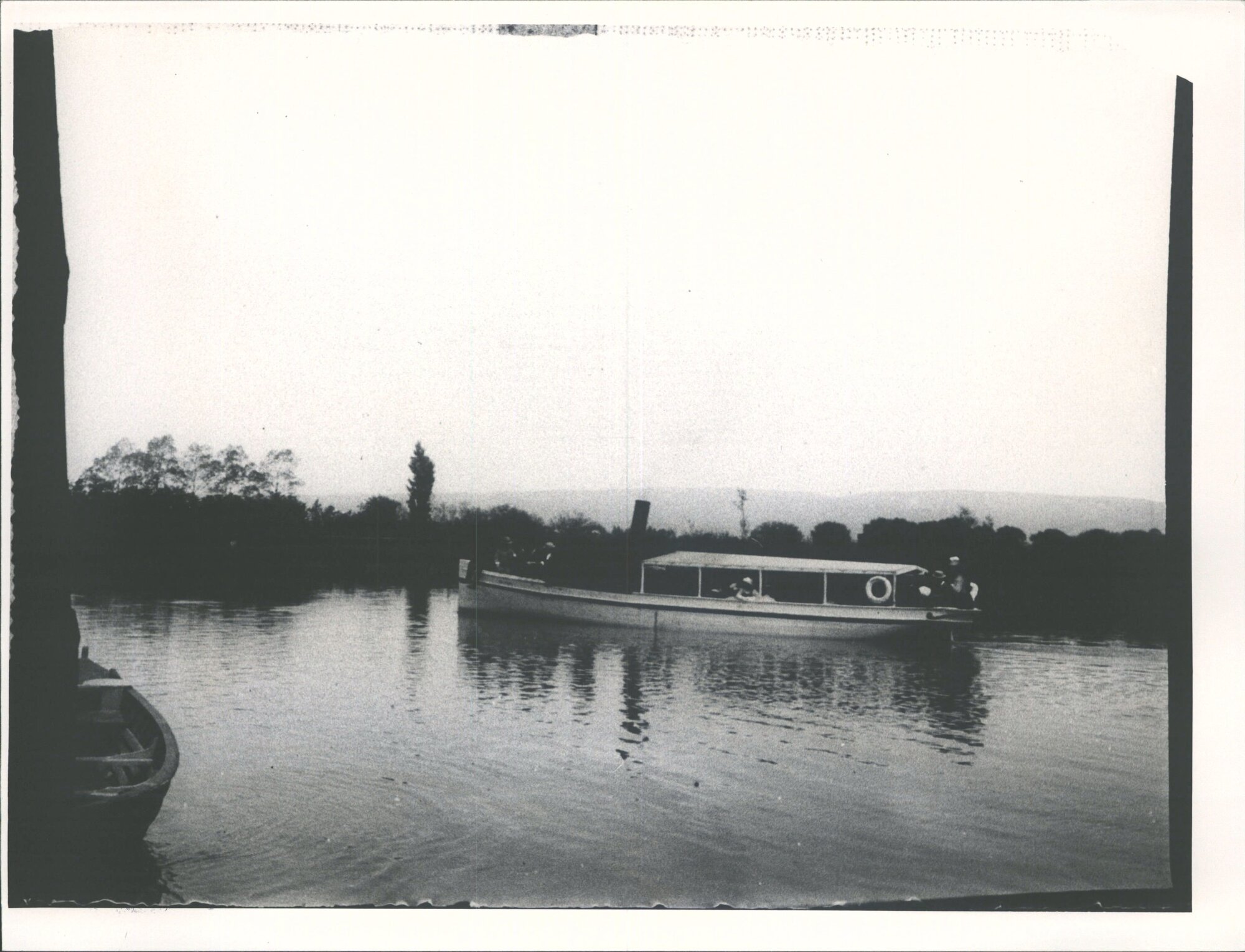 Boat on Taieri River, near Henley
