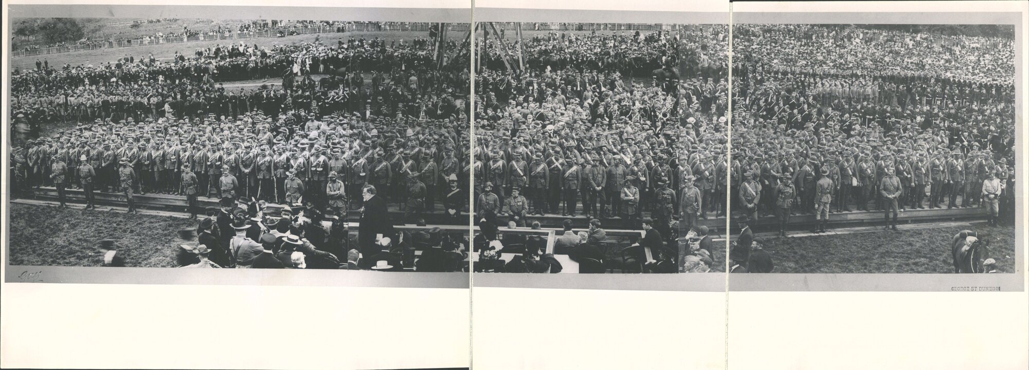 [4th] [1st] Contingent - farewell at Oval Dunedin Mr 1900 3 part panorama