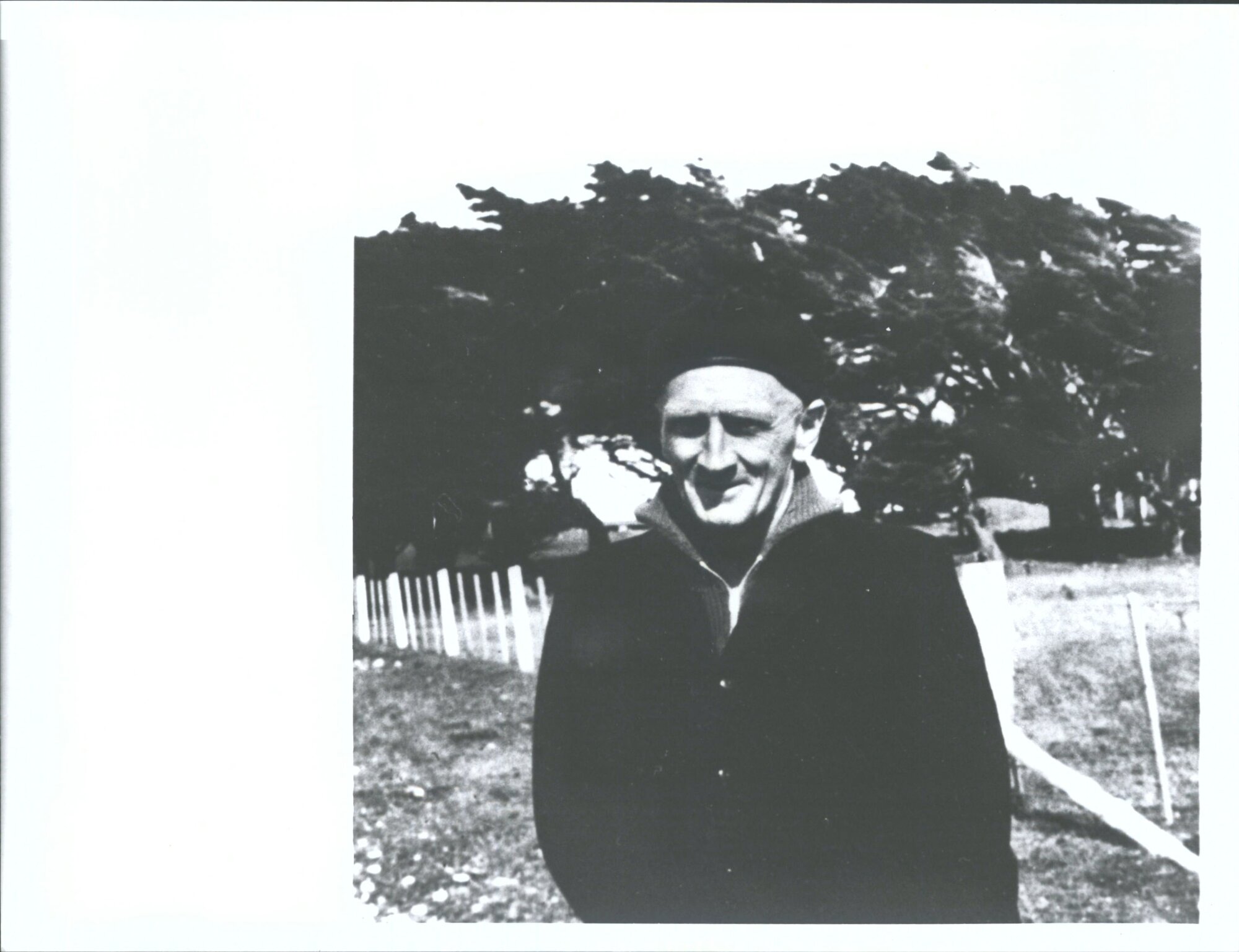 Lighthouse Keeper Bonnington