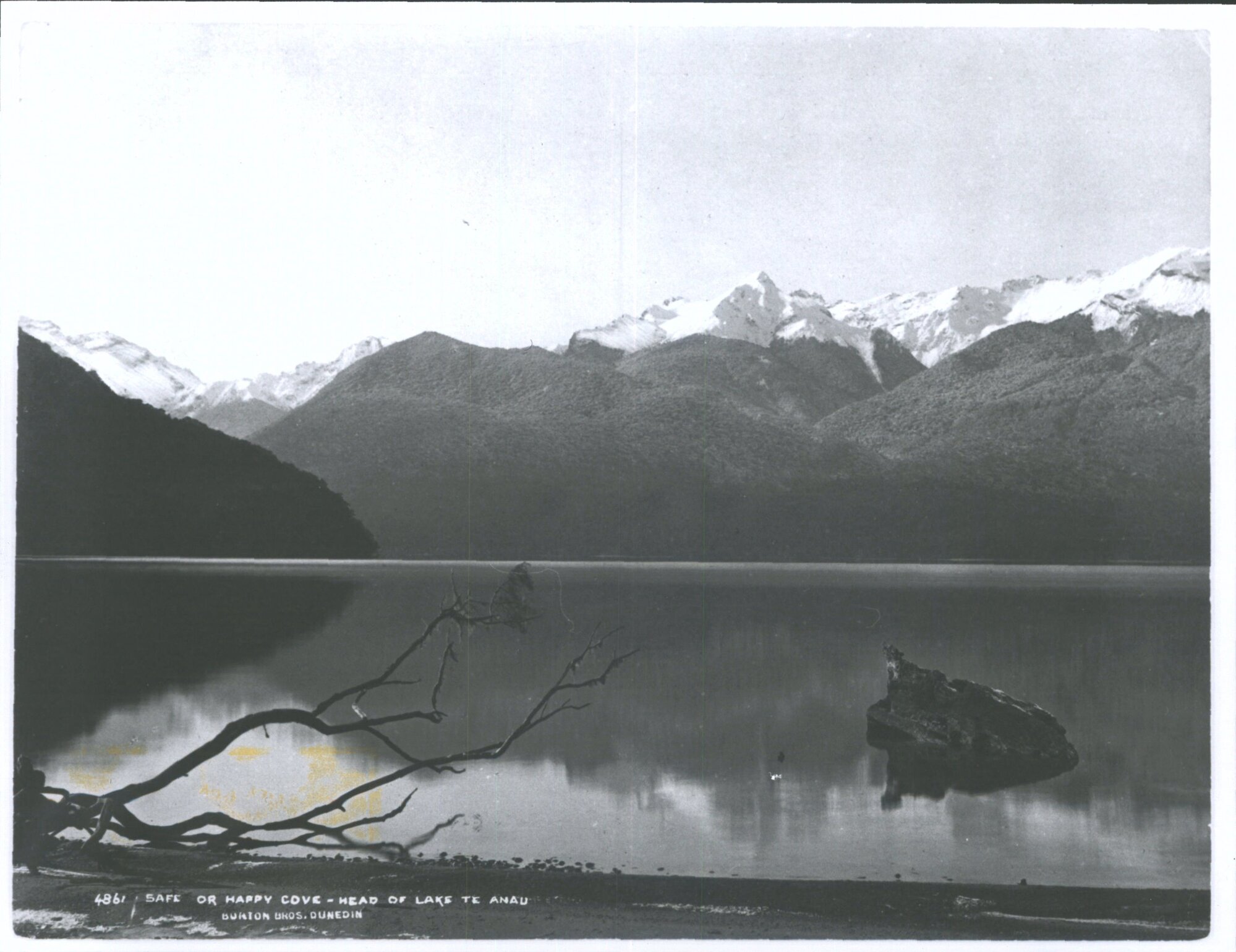 Safe or Happy Cove, head of Lake Te Anau