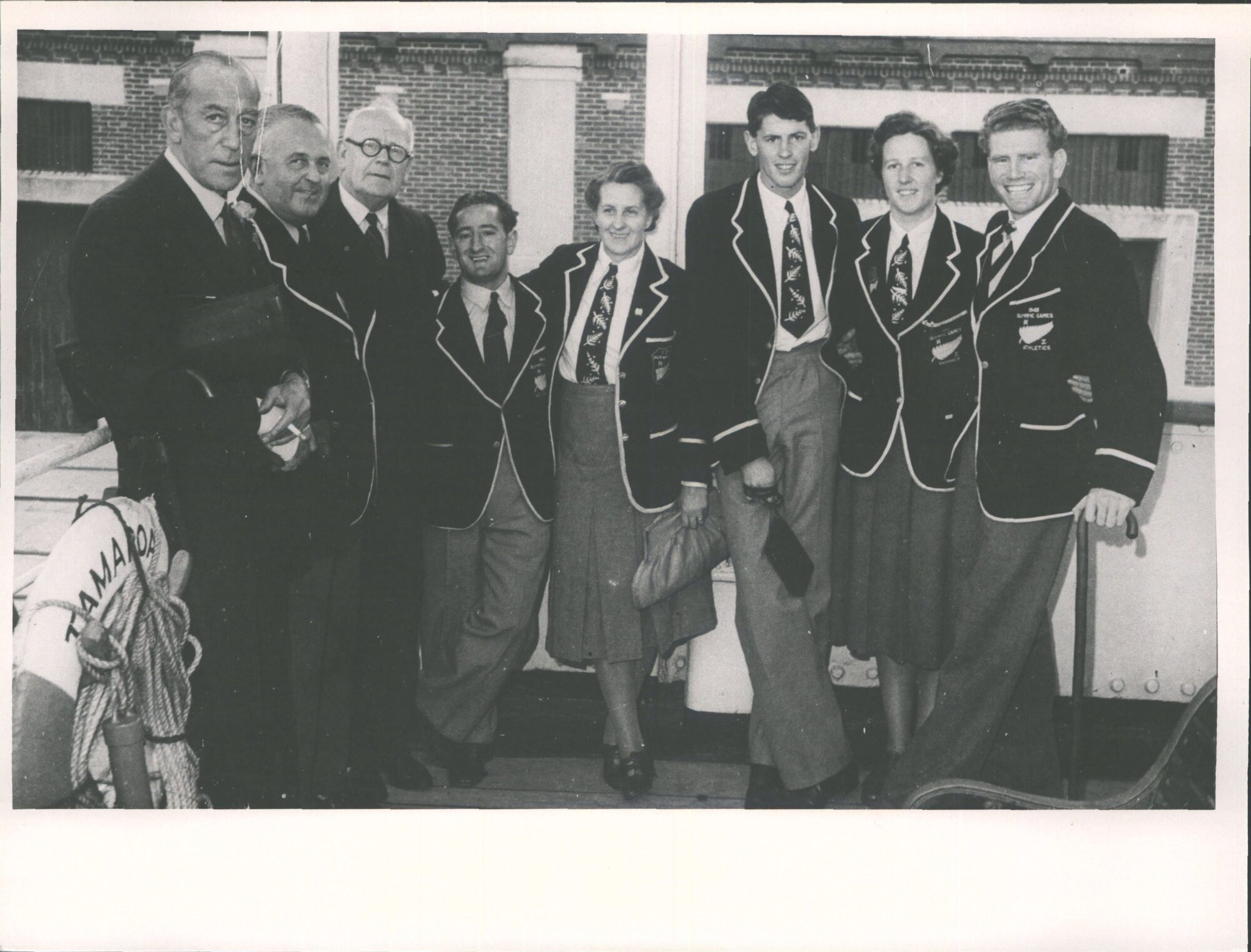 N. Z. Athletes leave for home 29/8/48
