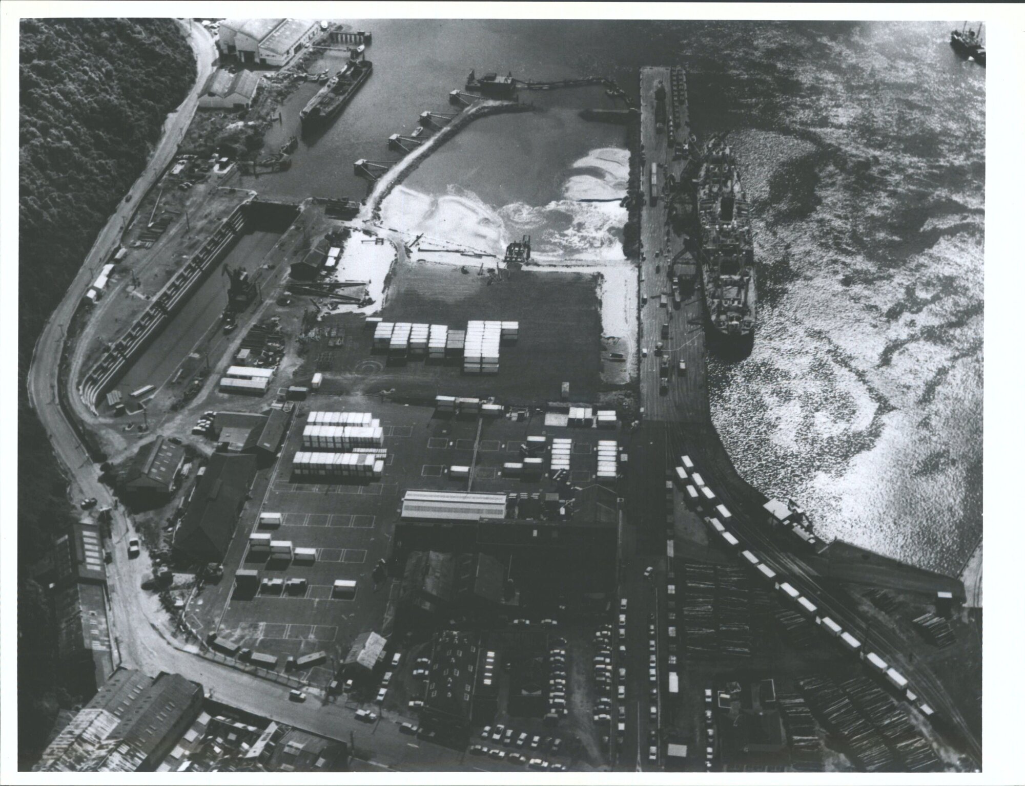 Reclamation in progress, stage 1 of Development Plan. Hurunui at George St pier