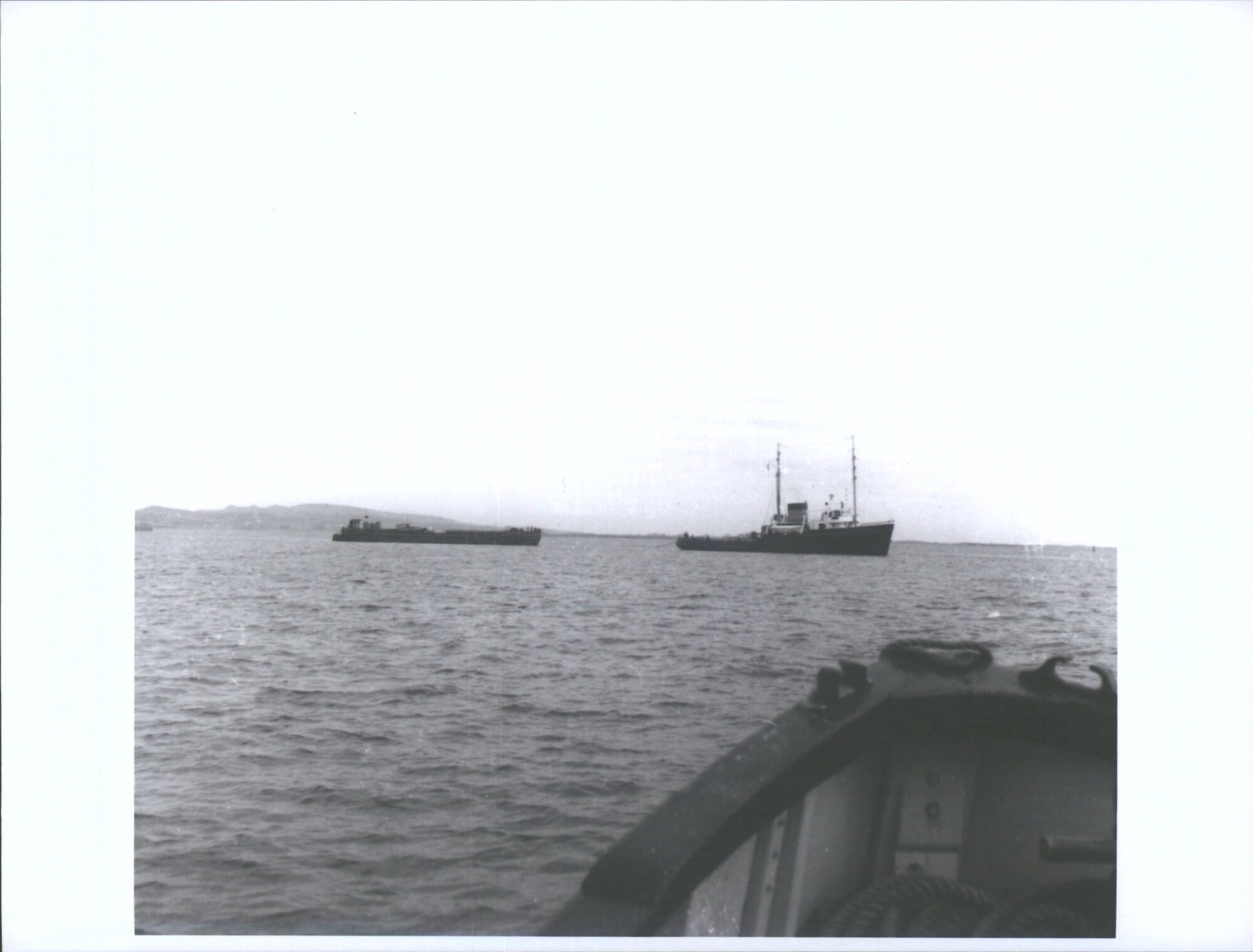 BLUFF-RODE ZEE (2) (DUTCH TUG)