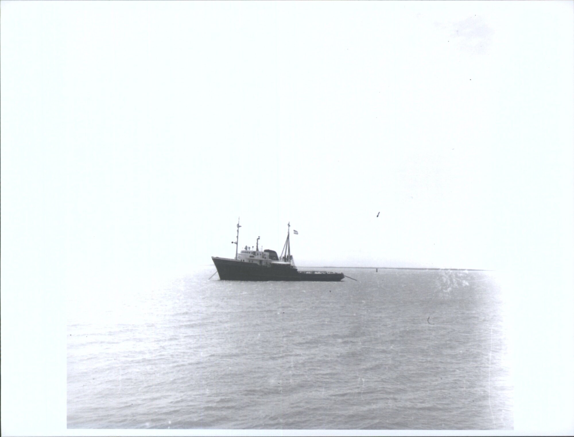 BLUFF-BARENTZ ZEE (2) (DUTCH TUG)