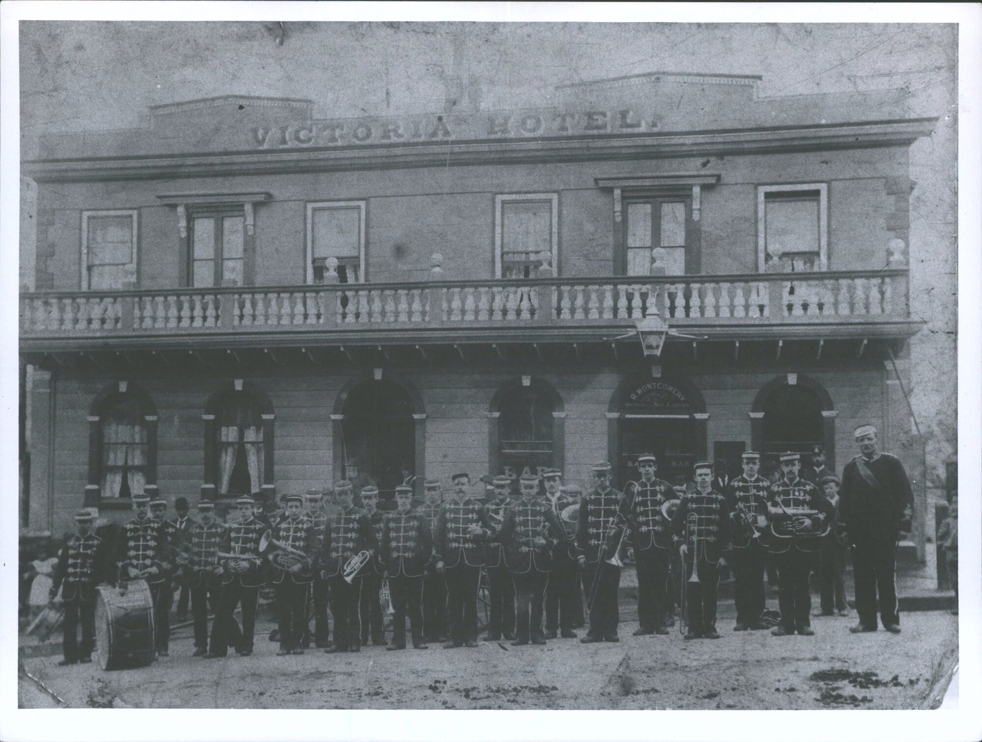 Tuapeka Brass Band outside Victoria Hotel, Peel Street