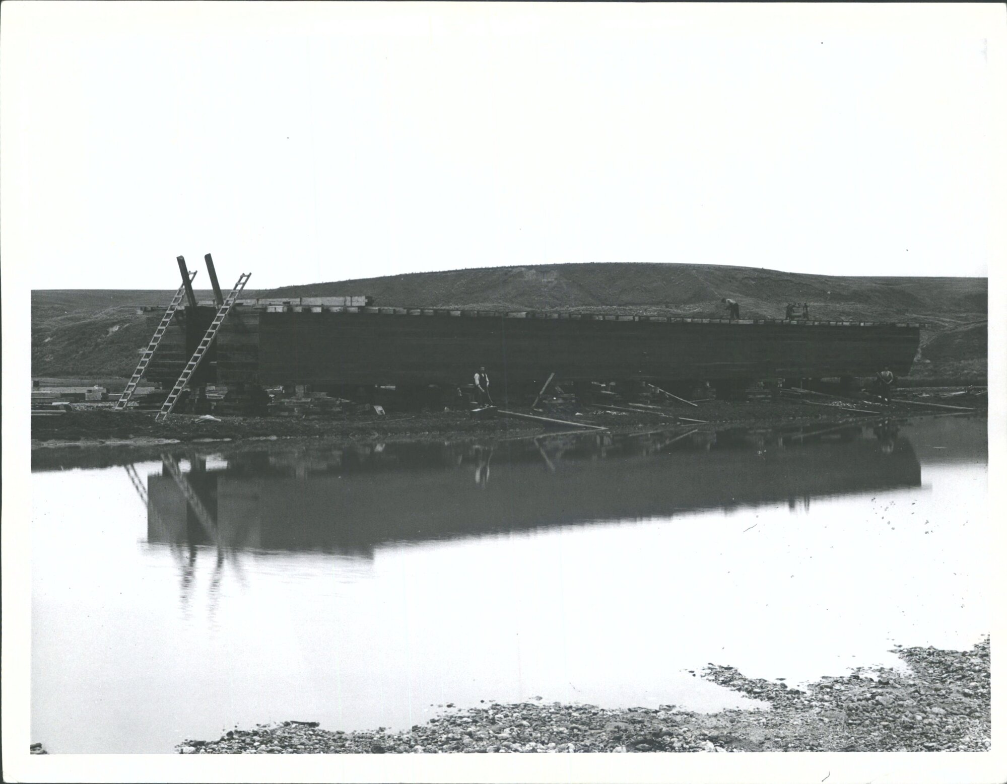 Construction of Dredge Pontoons