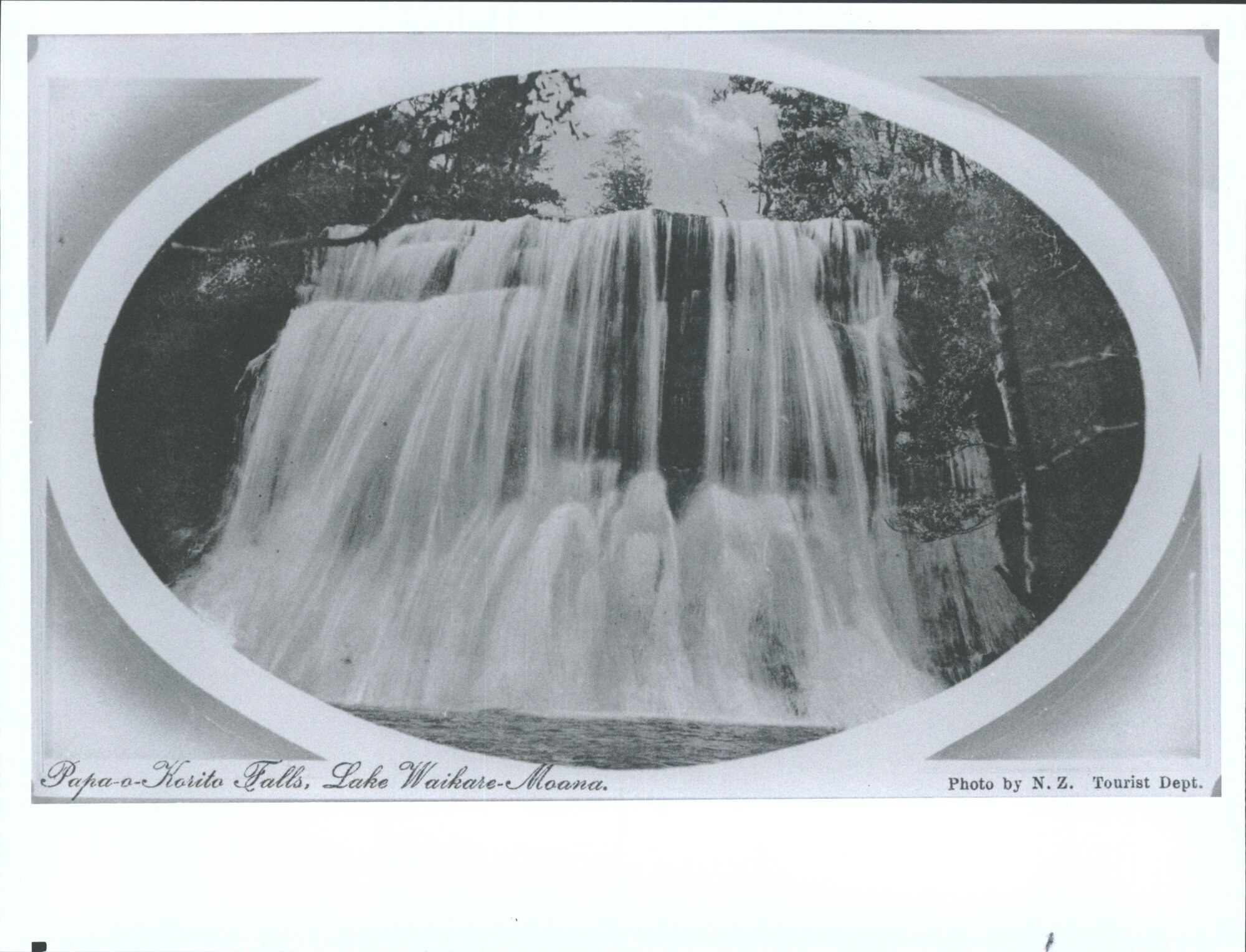 Papa-o-Korito Falls, Lake Waikare-Moana