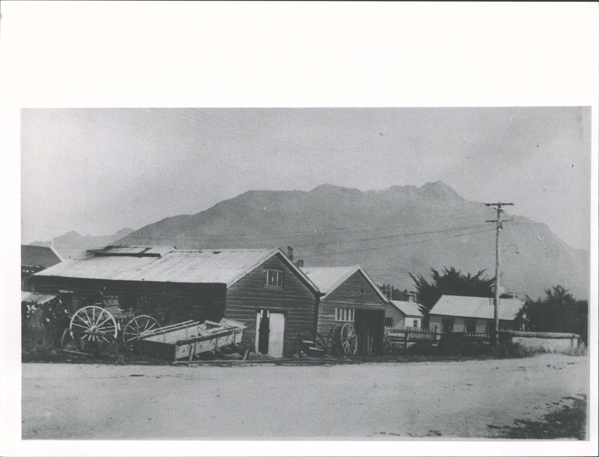 D. F. Sutherland's Smithy