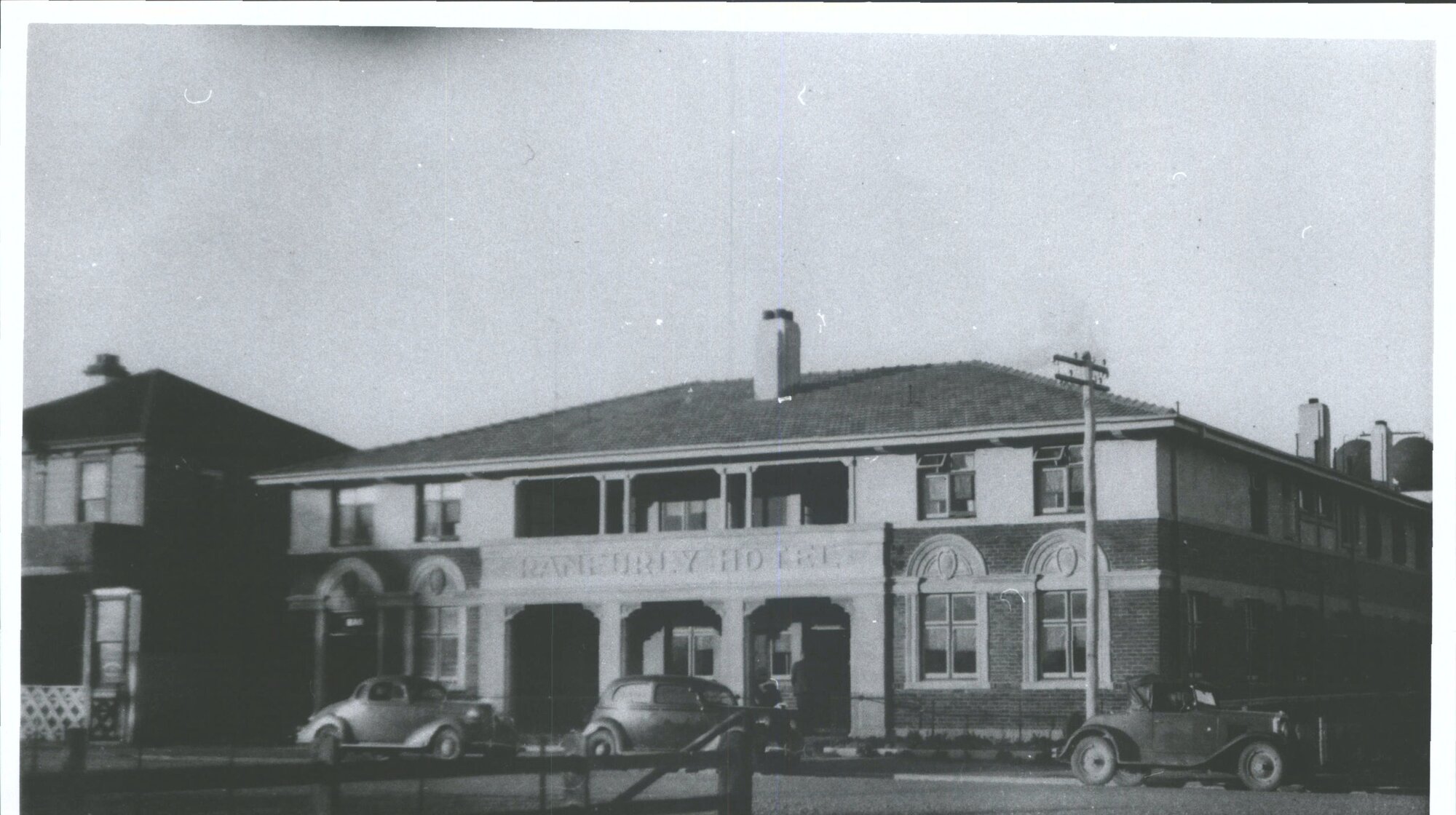 Ranfurly Hotel