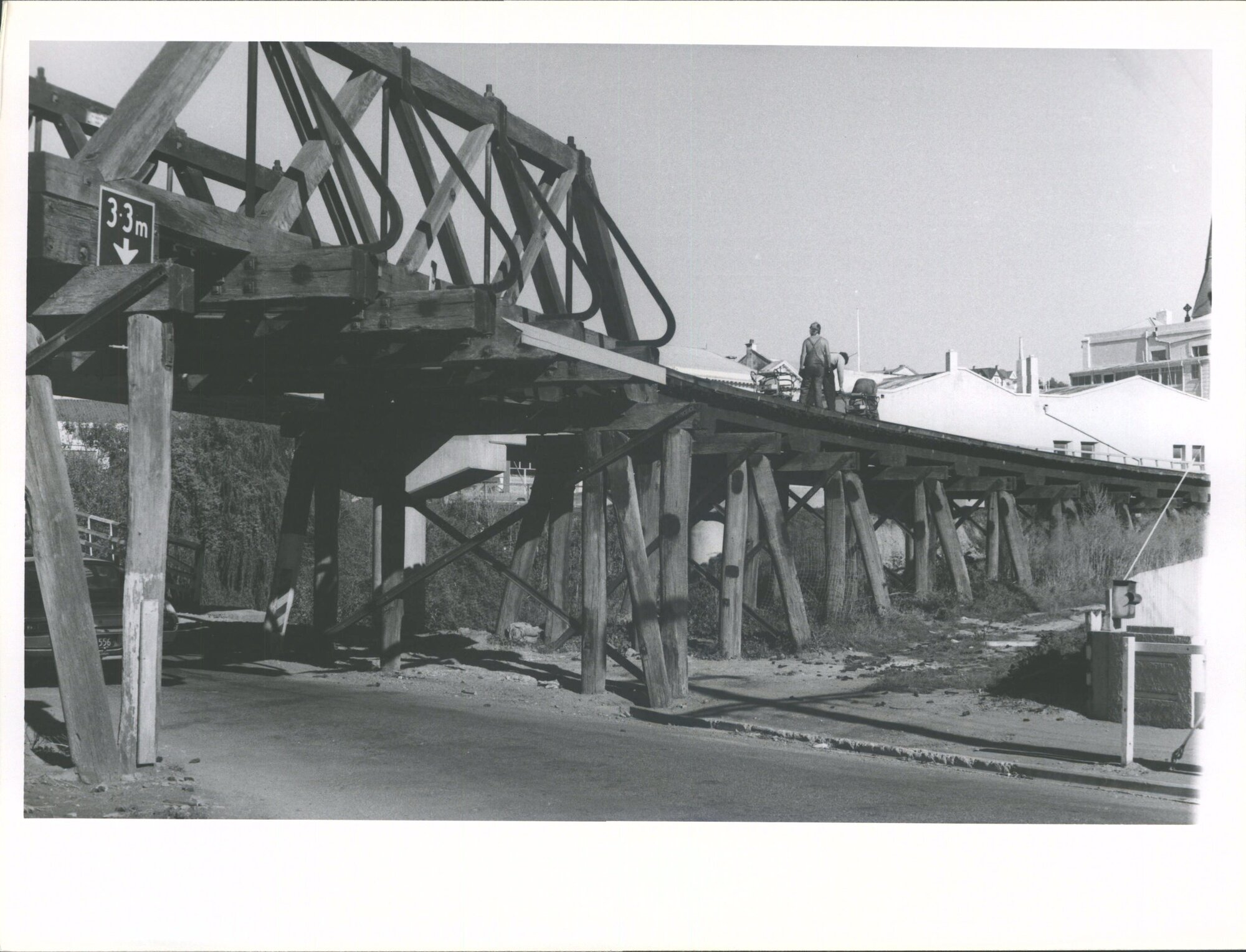 Construction of new railway viaduct