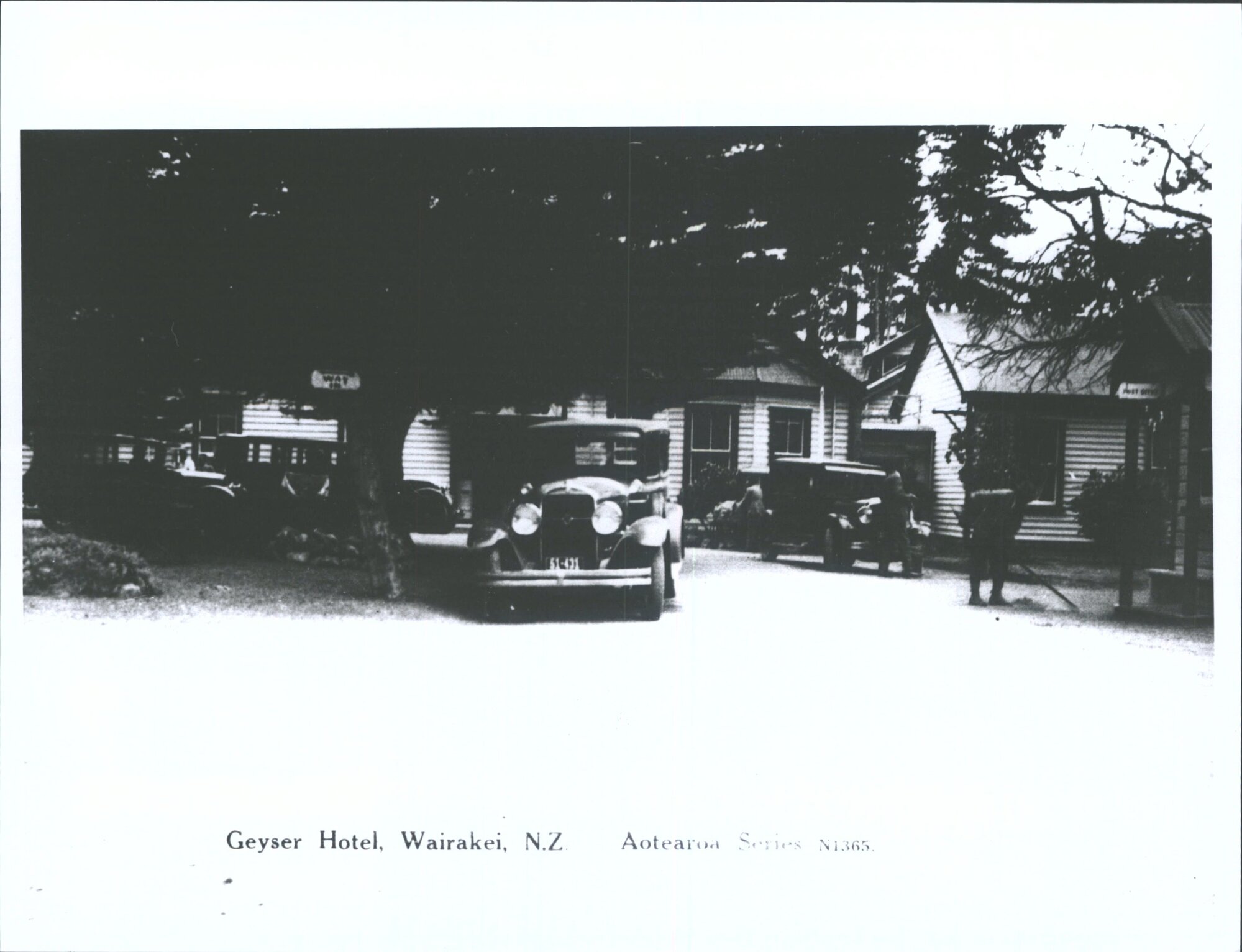 Geyser Hotel, Wairakei, N.Z.