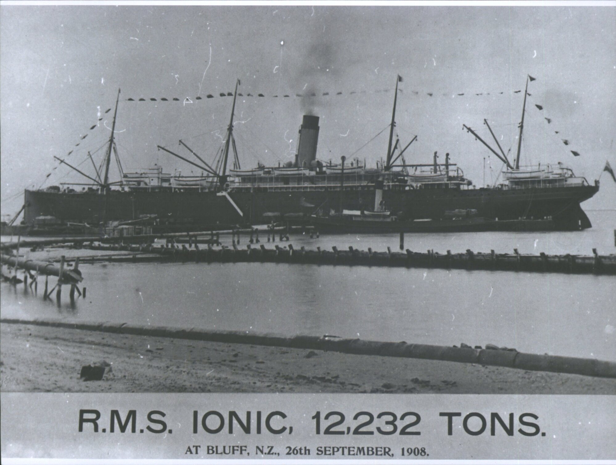 IONIC (STEAMSHIP)