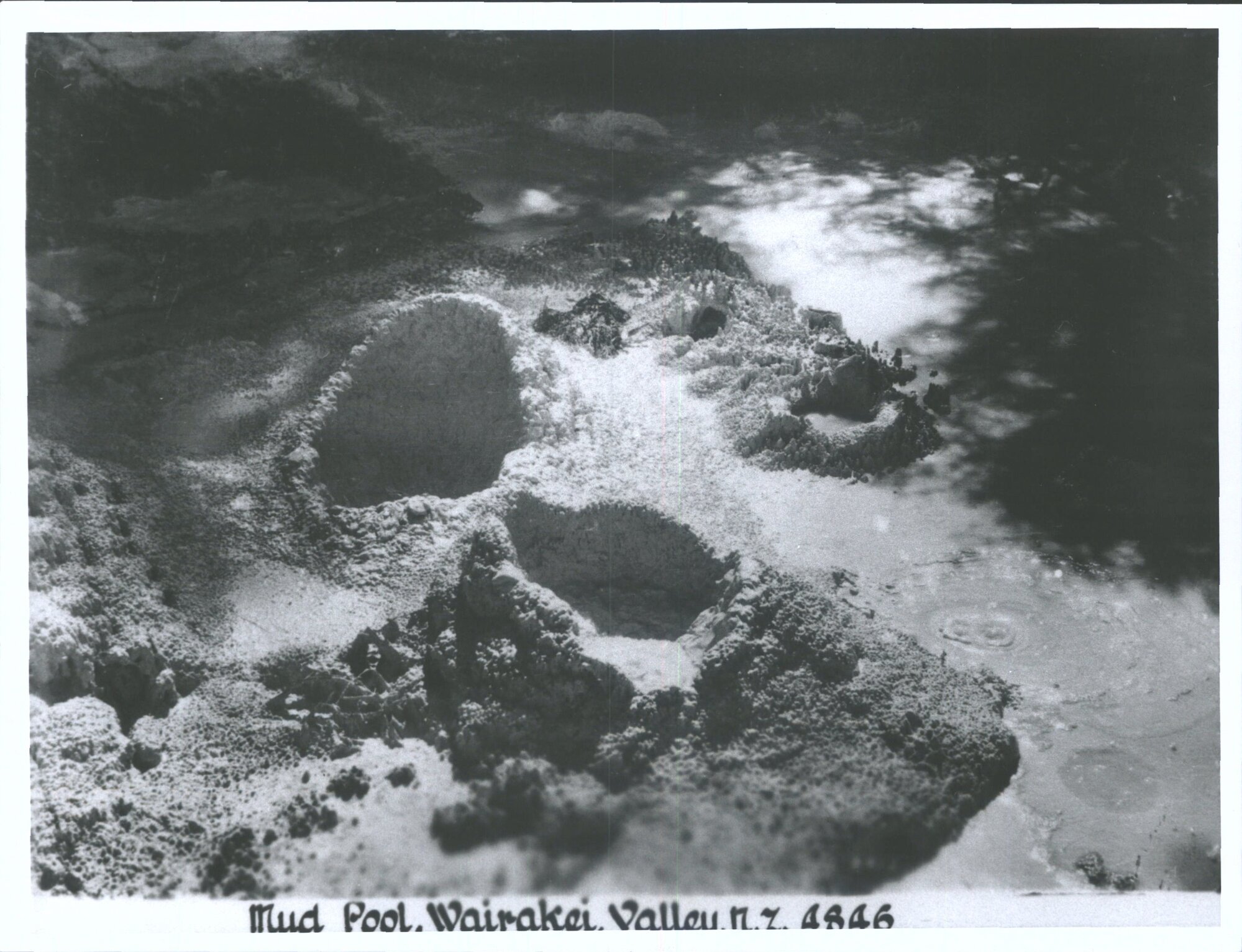 Mud Pool, Wairakei Valley, N.Z.