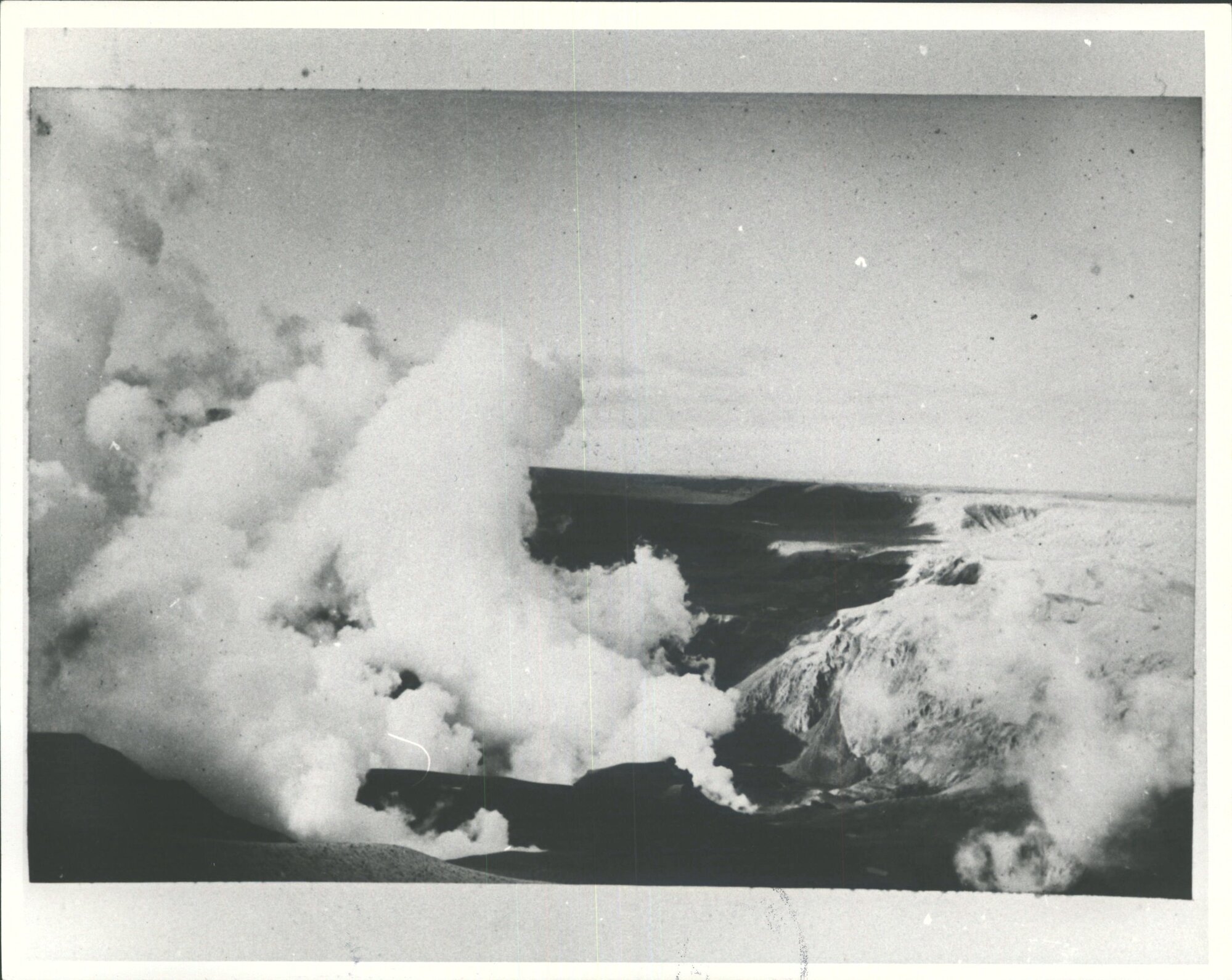 steamclouds rising from the south-western corner of Rotomahana after the 1886 eruption