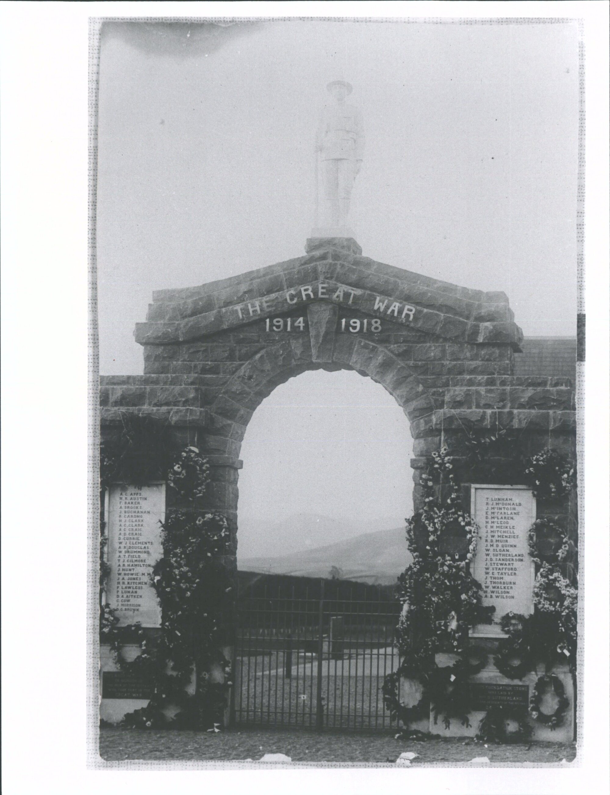 Memorial Arch, built 1922