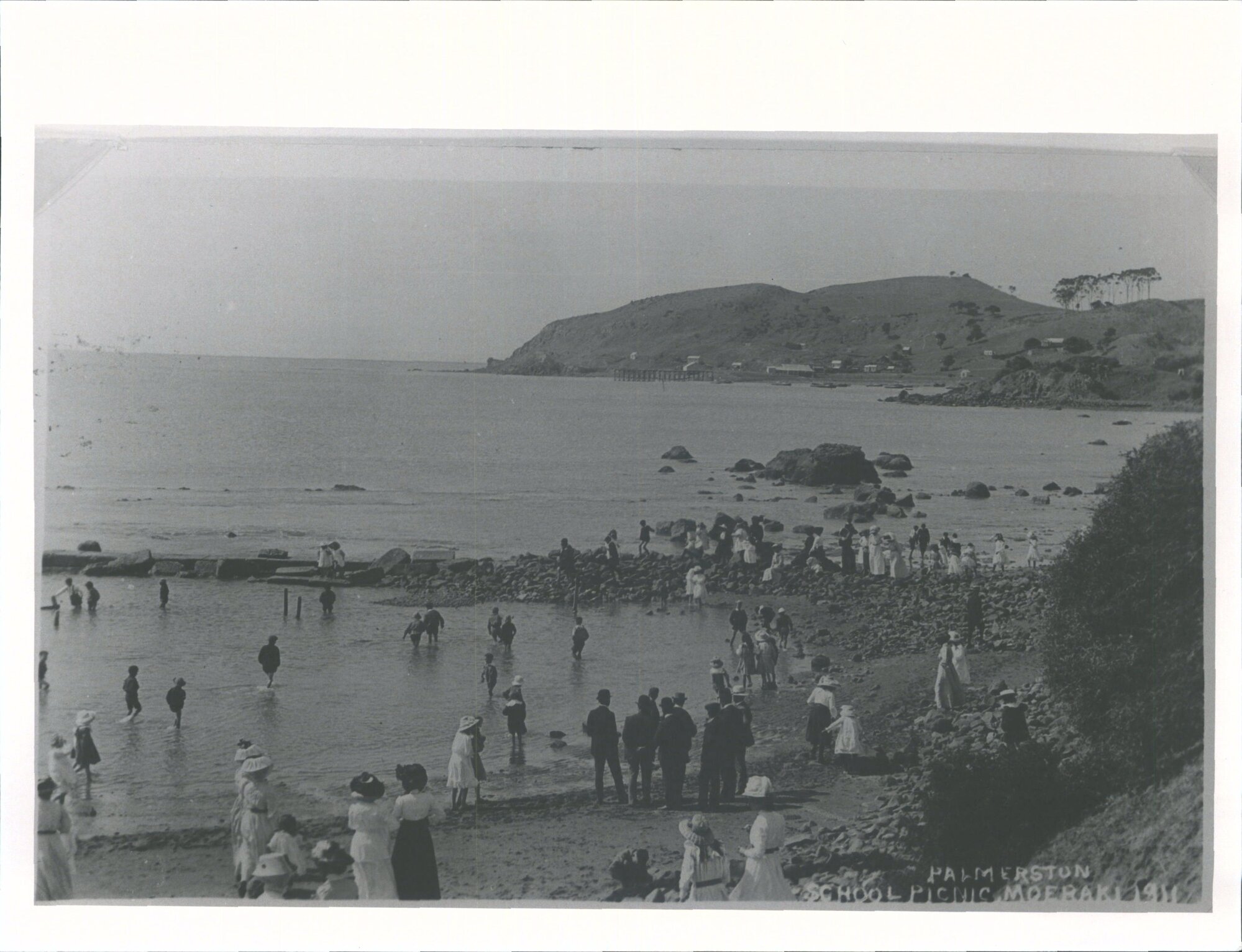 School picnic, Moeraki