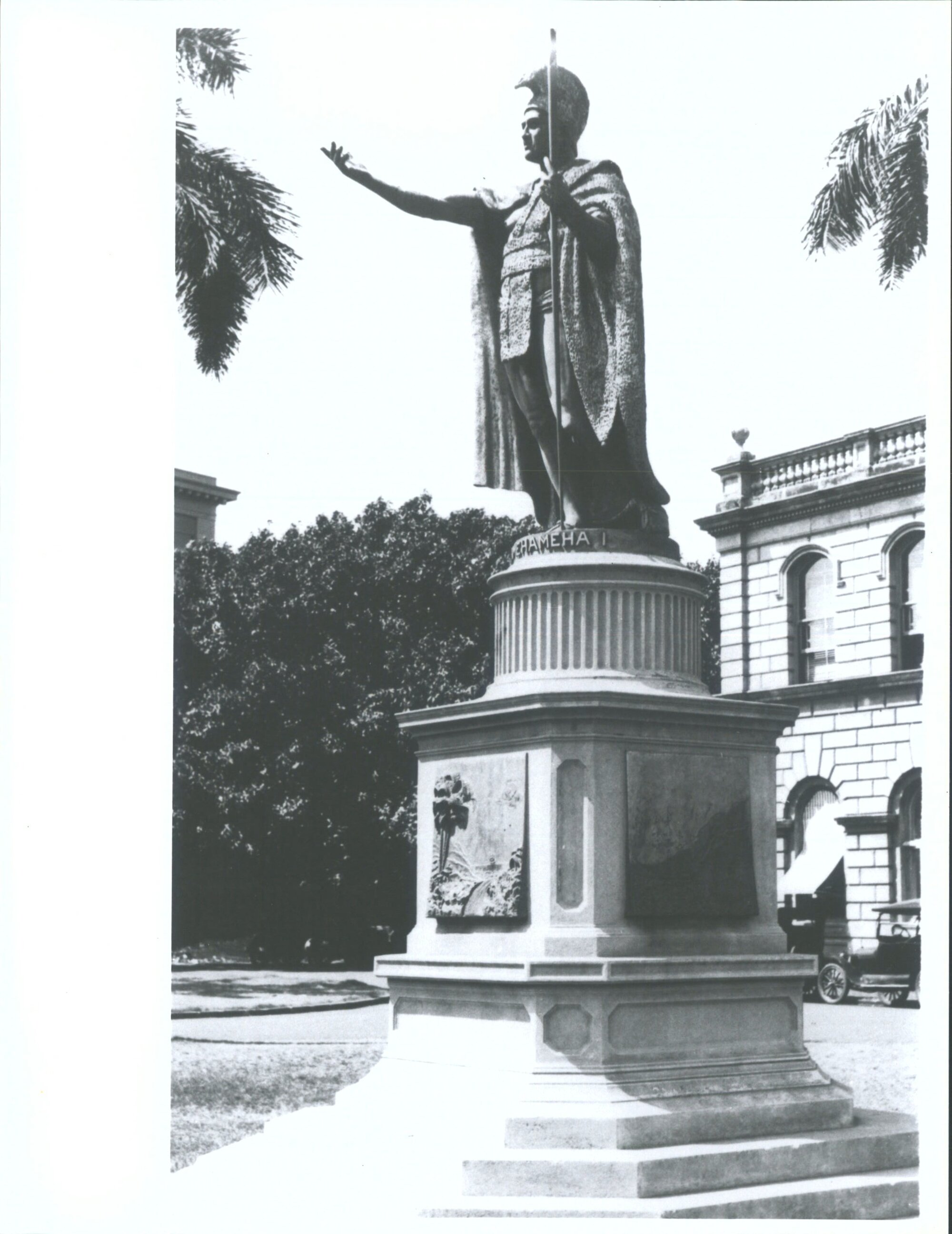 King Kamehameha Statue