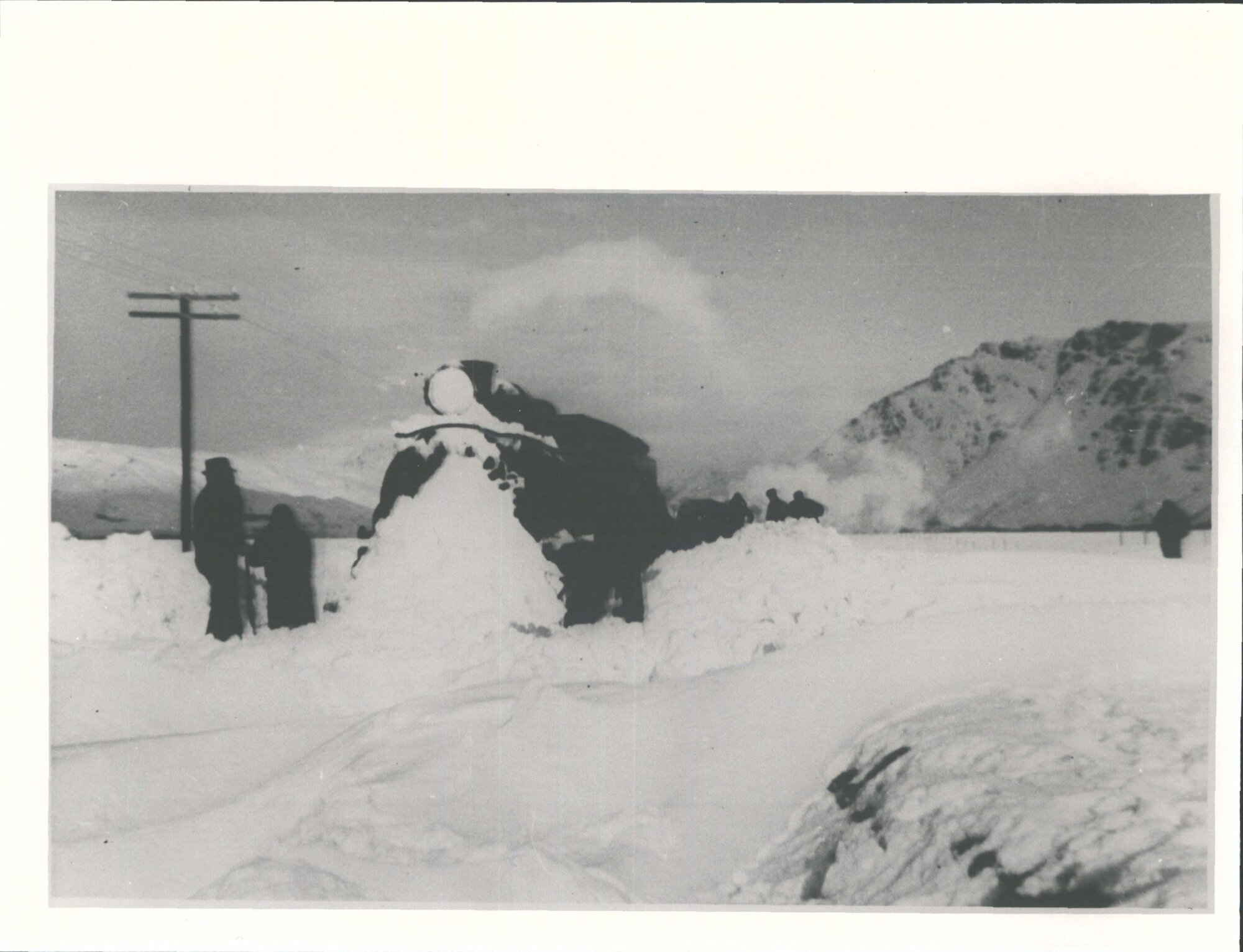 Near top of Eyre Creek Hill