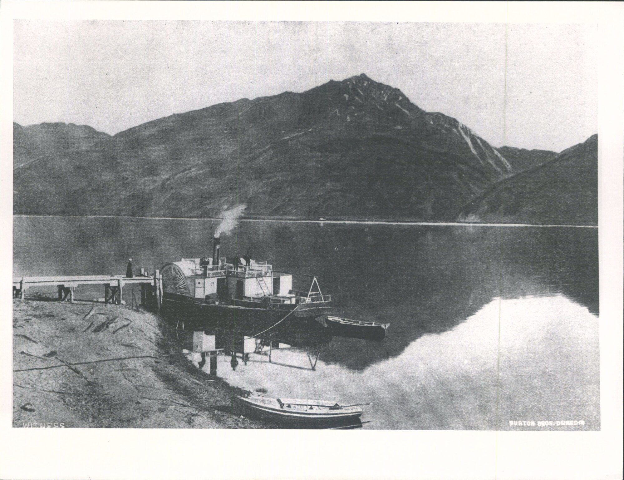 The Southern Cold Lakes: View at the head of Lake Wanaka