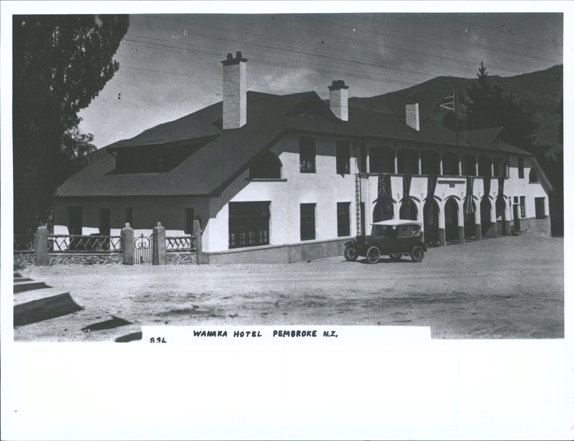 Wanaka Hotel. Pembroke NZ