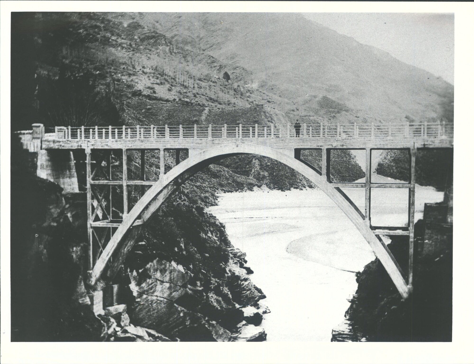 Arthur's Point Bridge