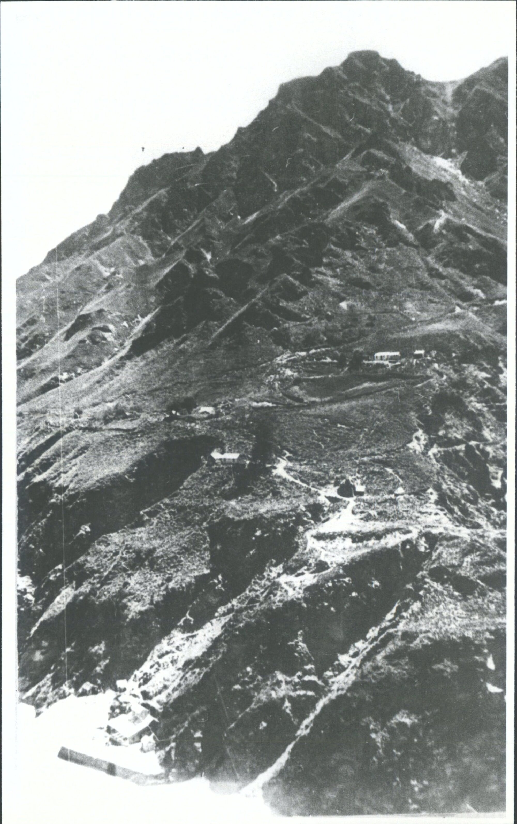 The Nuggets - Mining Settlement on the Upper Shotover