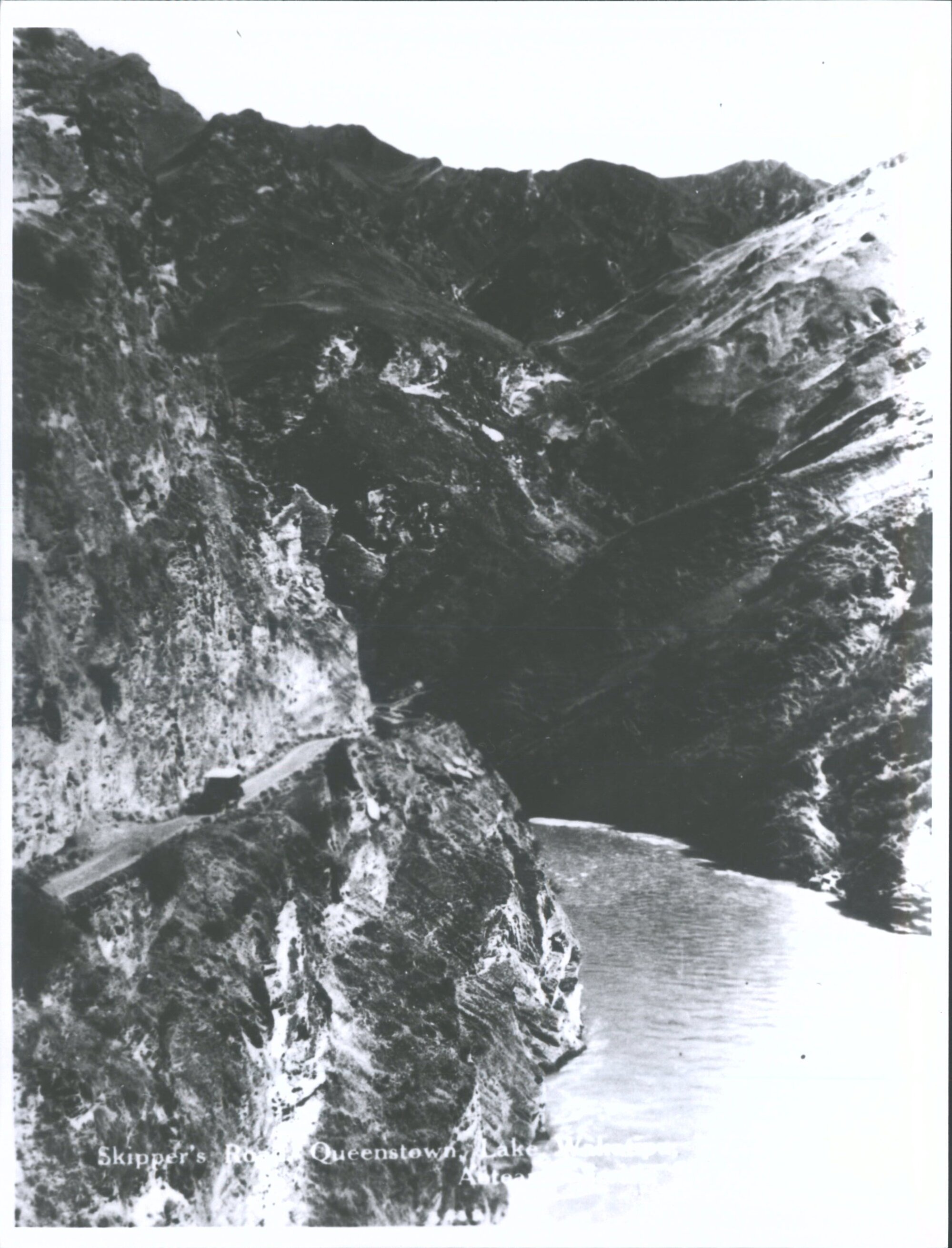 Skippers Road, Queenstown, Lake Wakatipu, N.Z.
