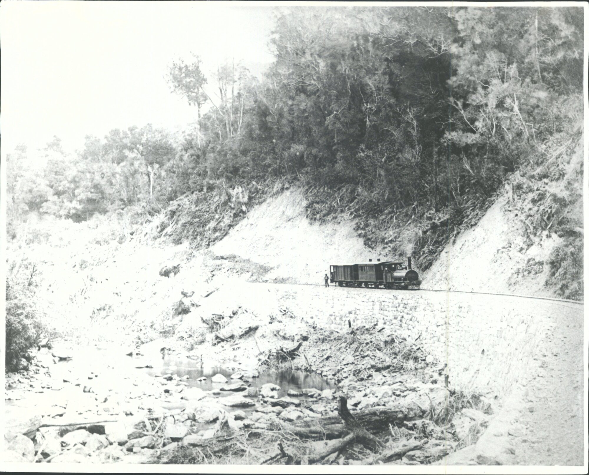 Locomotive on the Conns Creek line