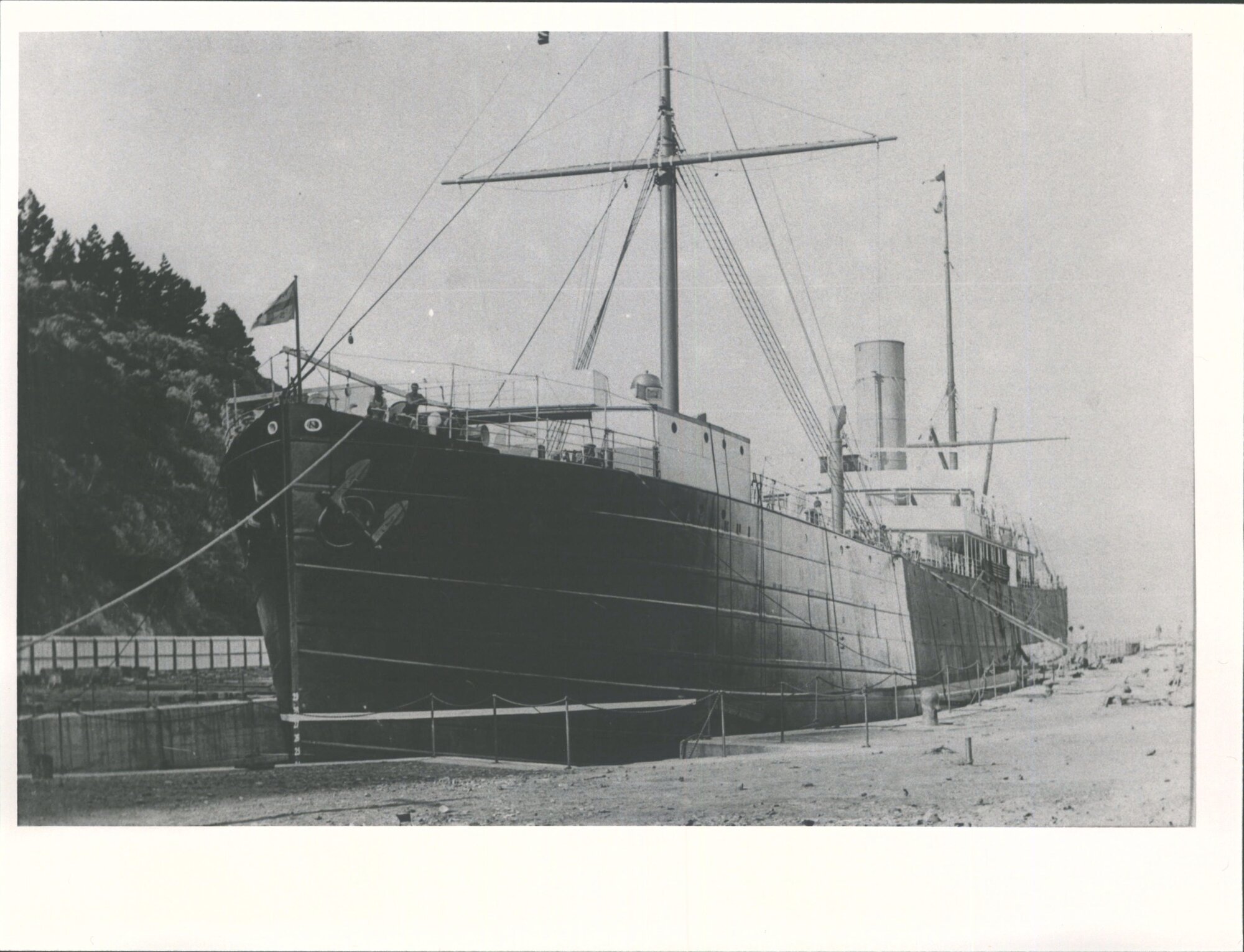 Wakanui (ship) in Port Chalmers Dock
