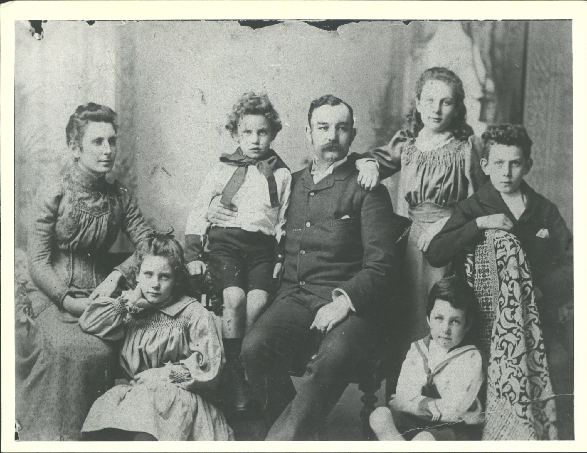ALLEN, Sir James, Lady Mary Hill Allen &amp; Family