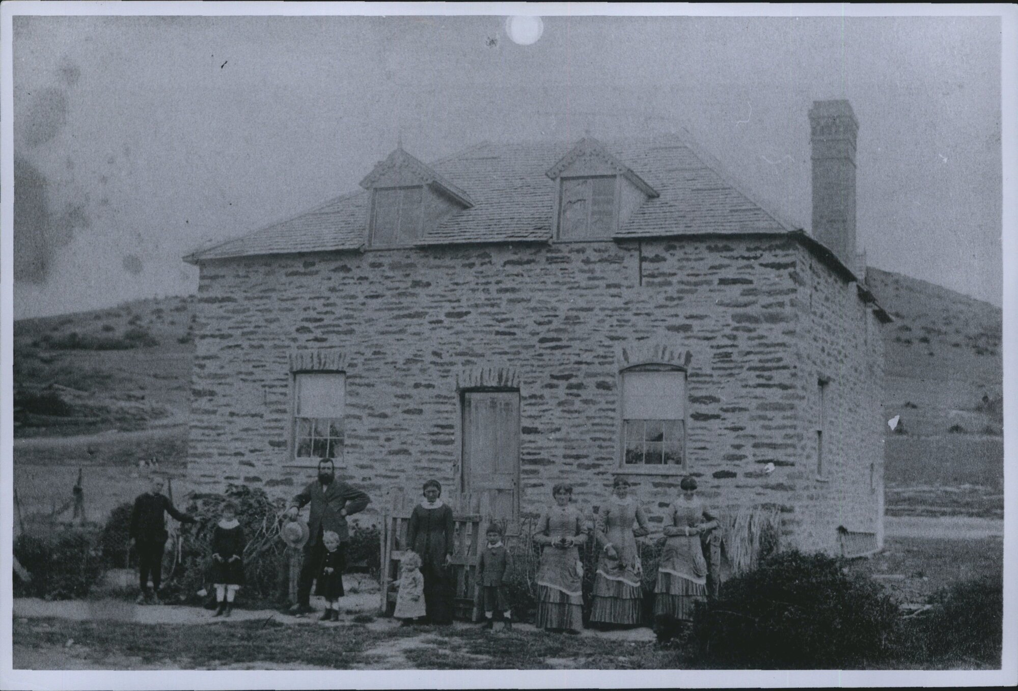 John Butler and Family, Bald Hill Flat,