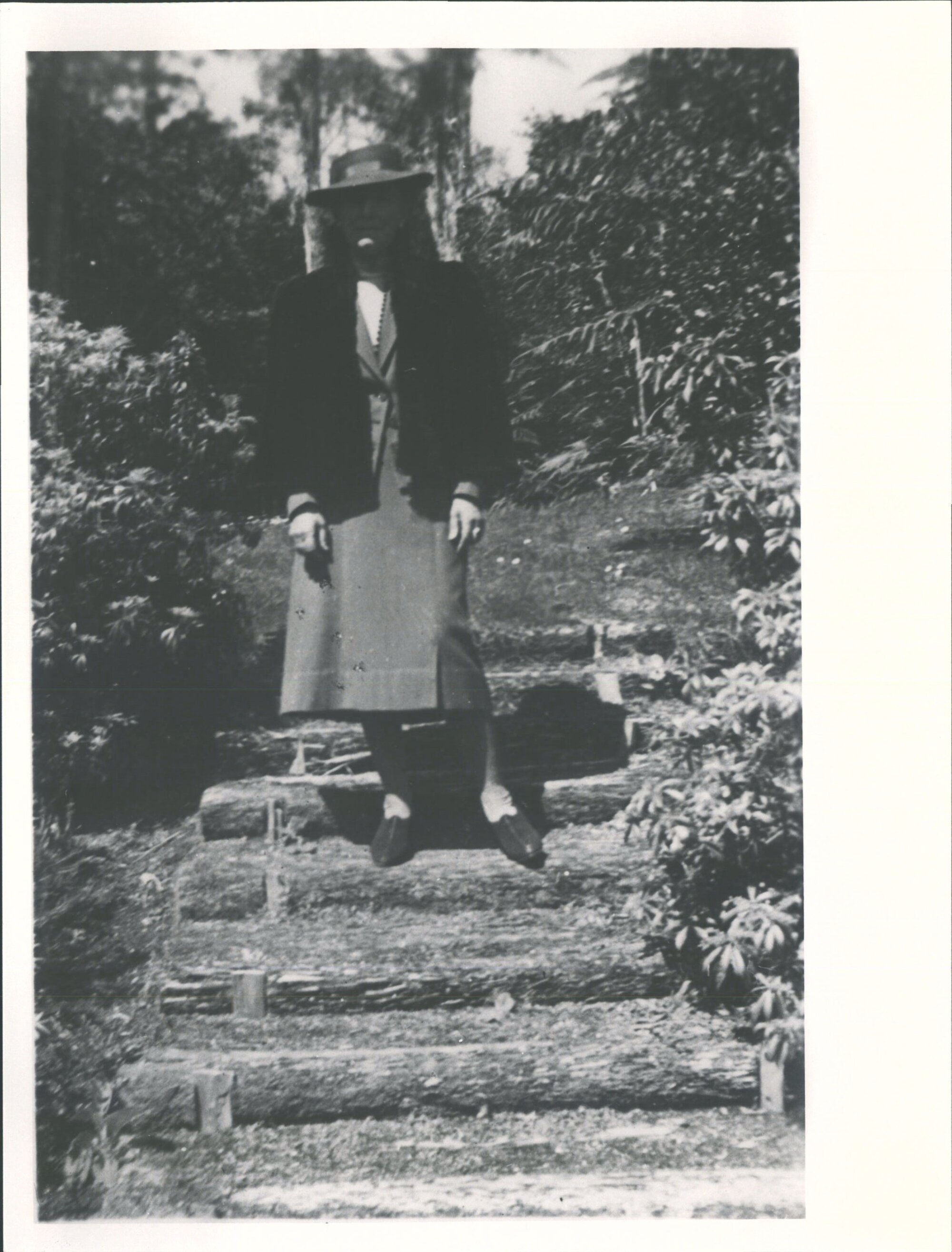 BAKER (Isabel) Noeline