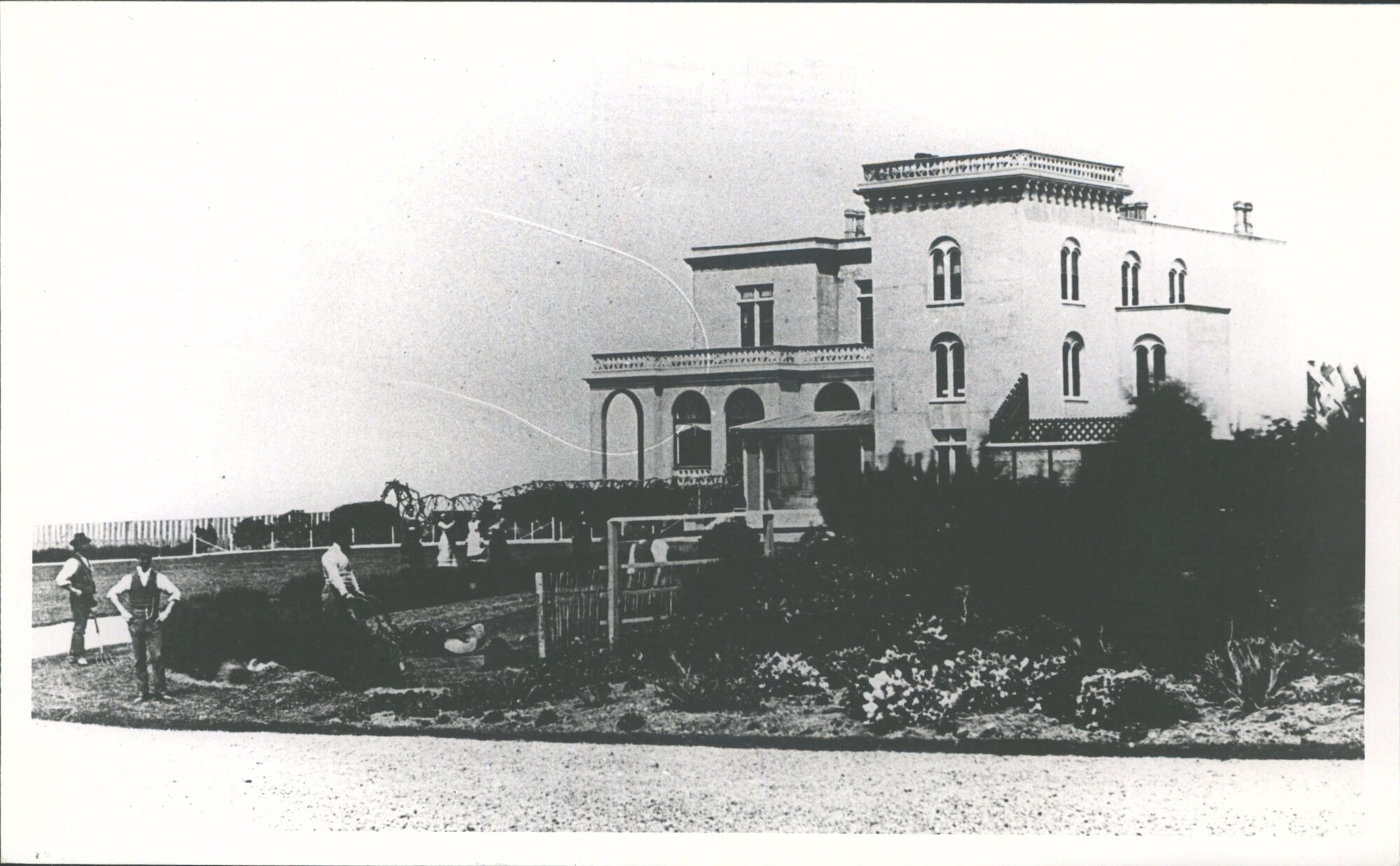 Dunedin - St Clair - The Cliffs h.d.