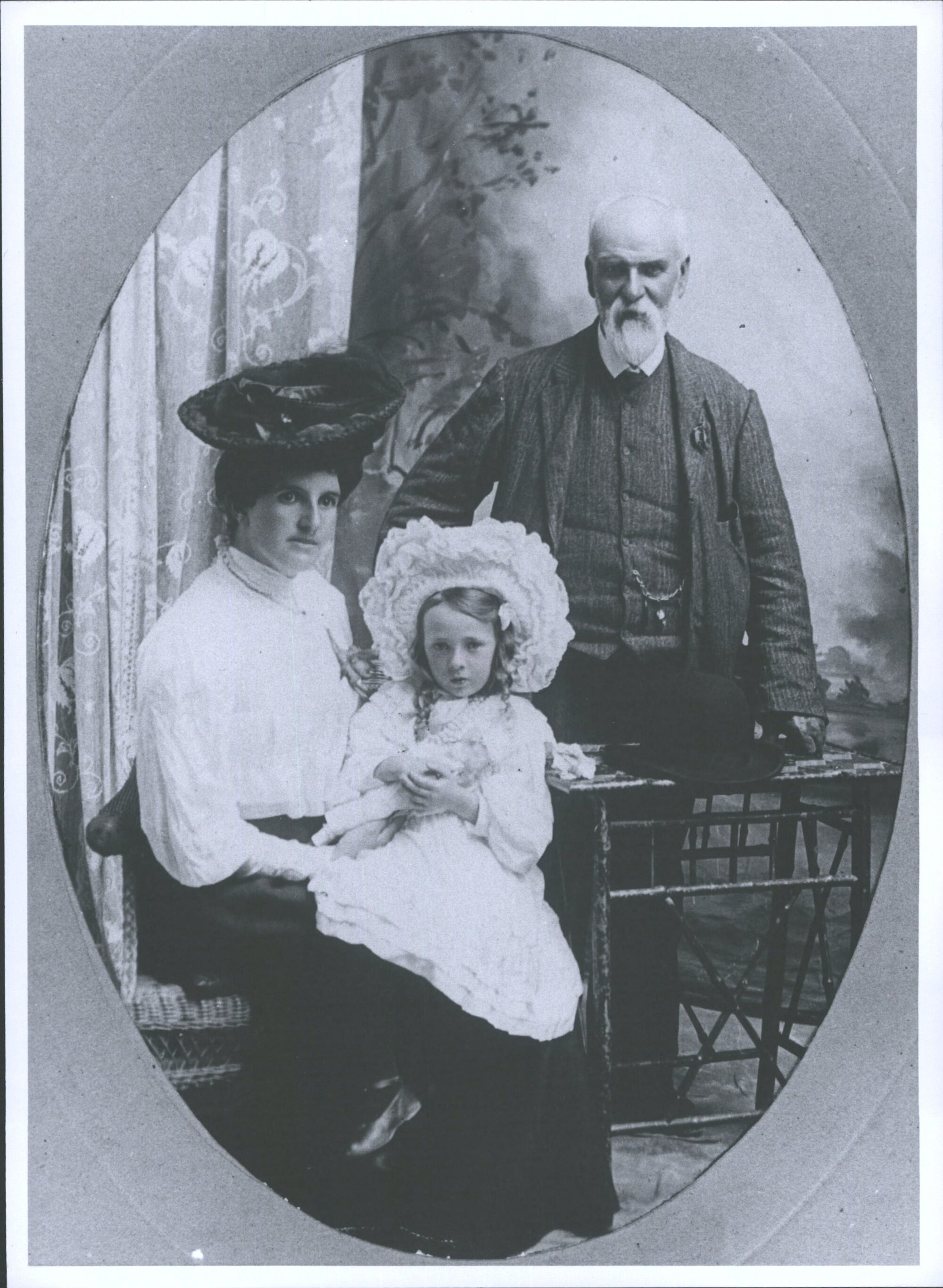 Dick family. Portfolio