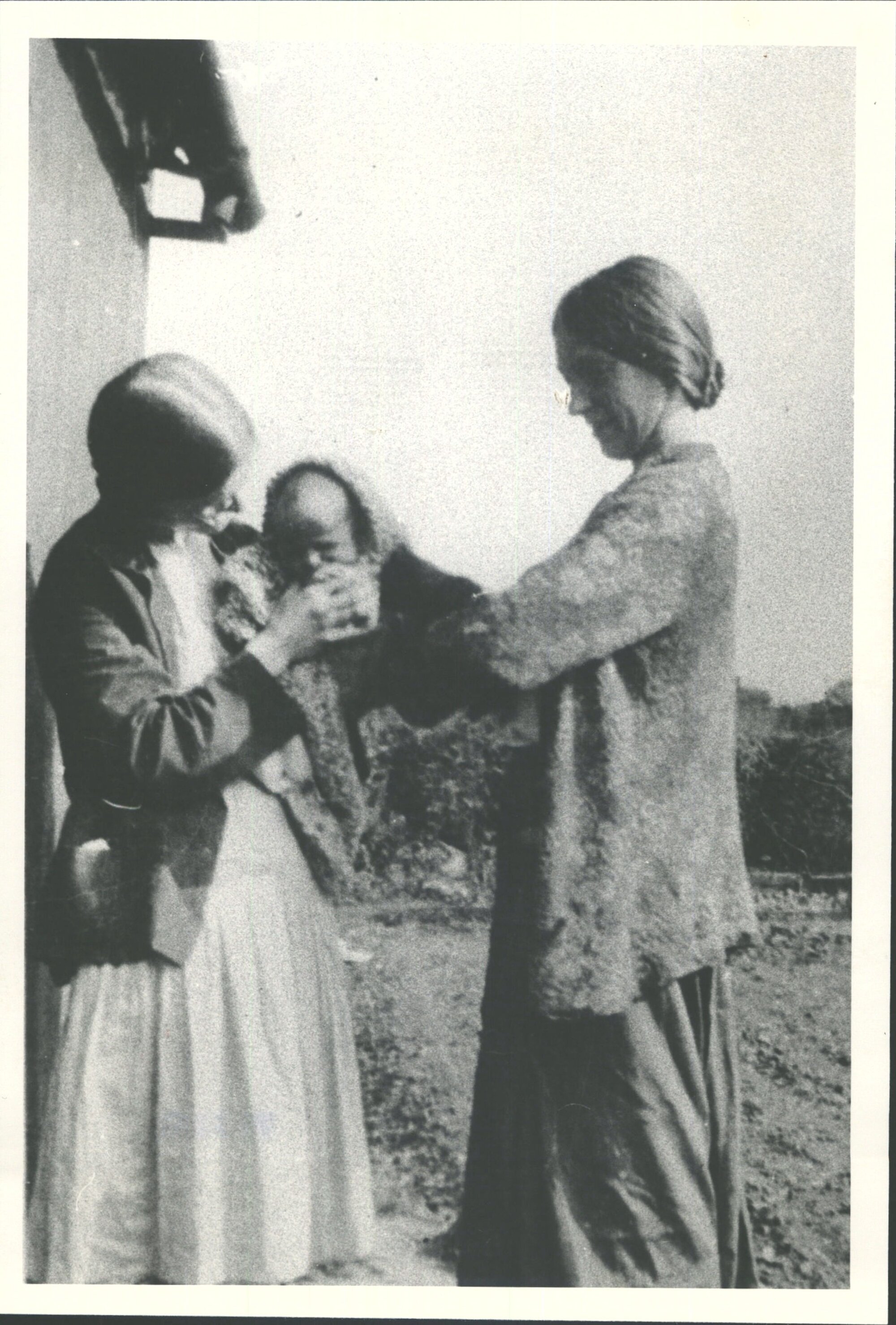 FAIRBURN, Jocelyn with Corin &amp; neighbour