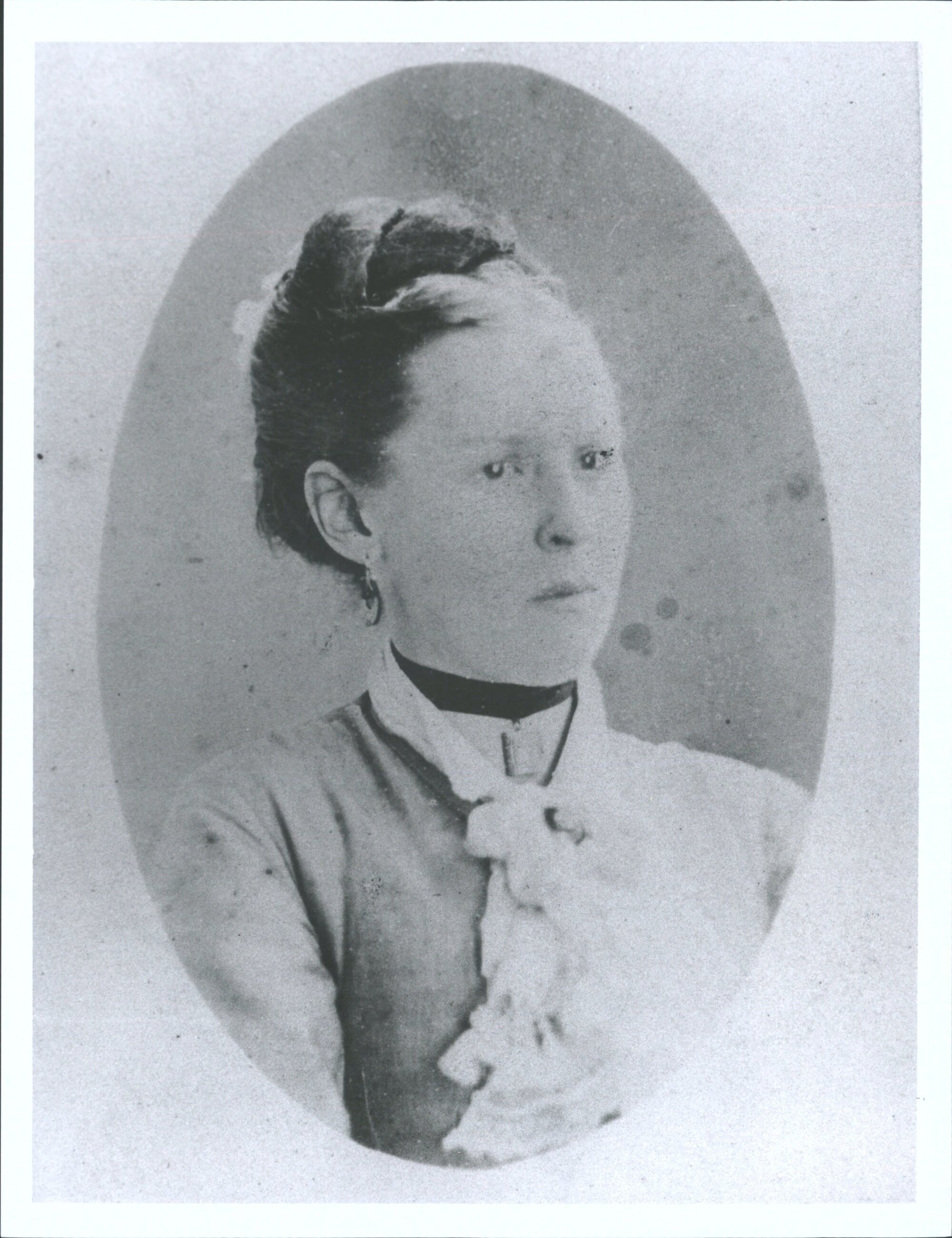 Hooper, Mrs Annie (nee Gray)