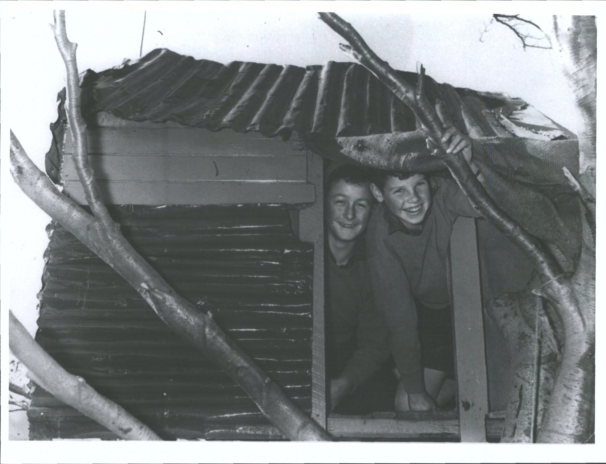 O'Malley, Rory &amp; Gerard Sutherland, 1 Bowler Ave