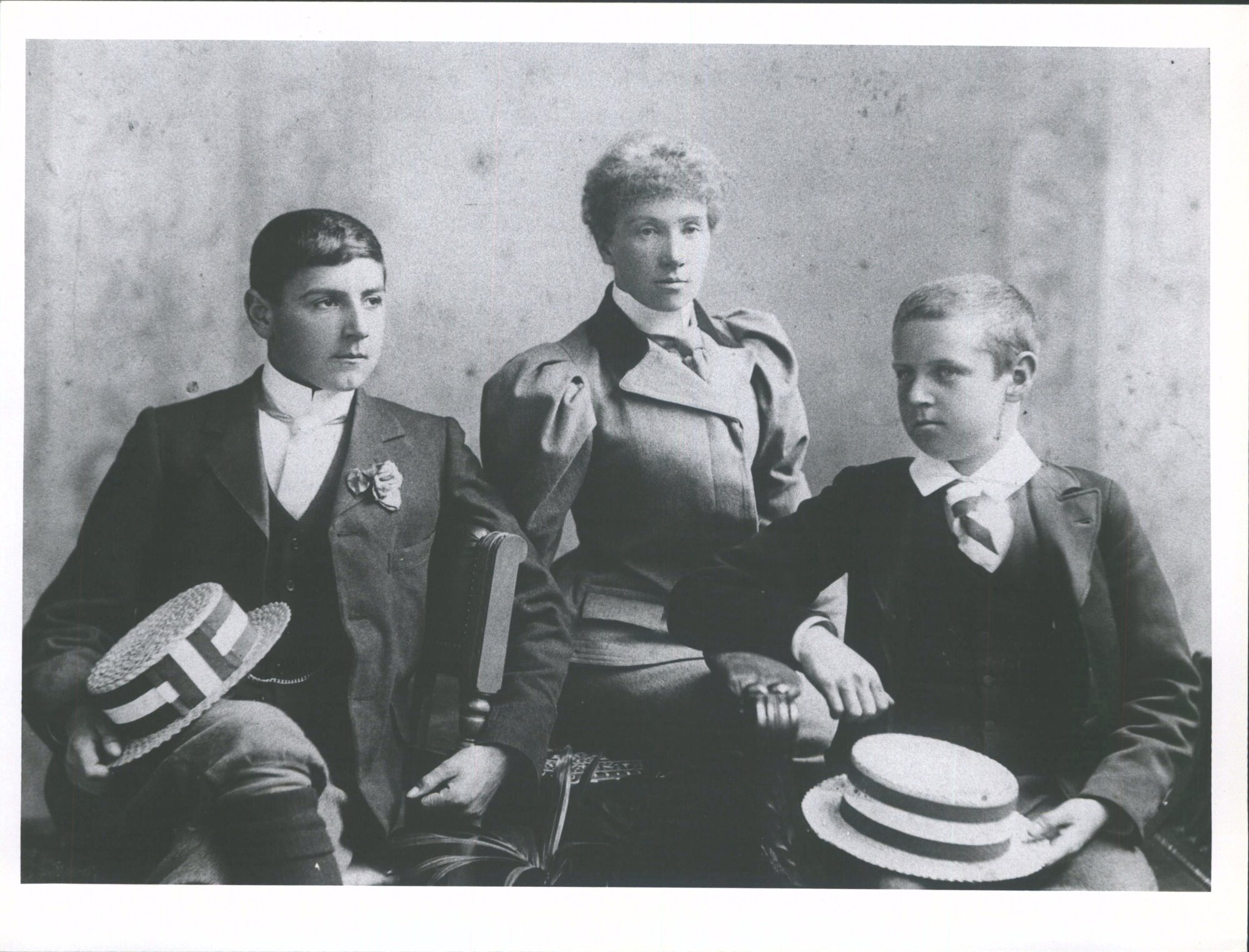O'BRIEN Ellen Kate (Aunt Kit) with her nephews-(right Patrick Lindsay (father of Catherine Anne &amp; Minna Patricia) &amp; brother Rode