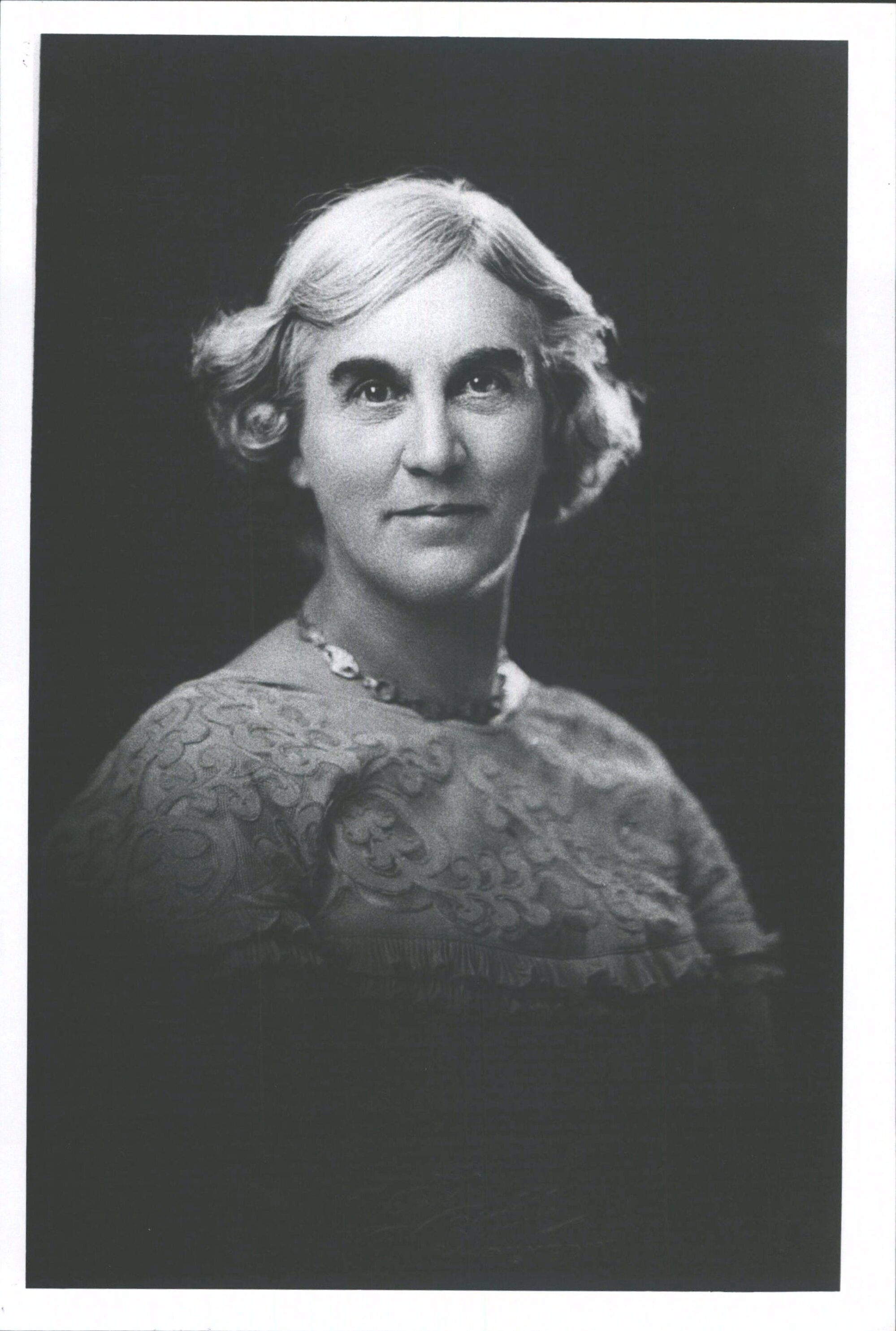 Siedeberg - McKinnon Dr Emily