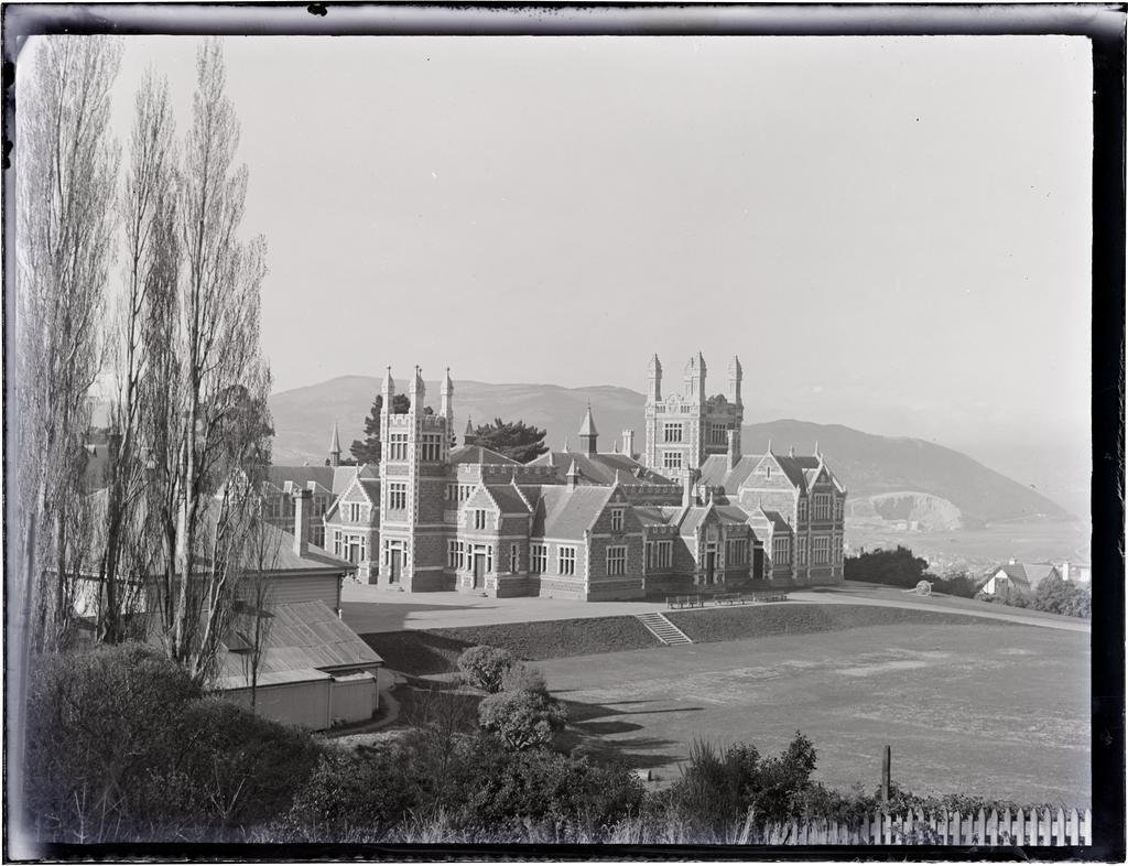 Otago Boys' High School buildings, Dunedin