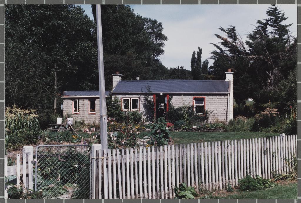 Mrs V. McGregor's house, Cambrians