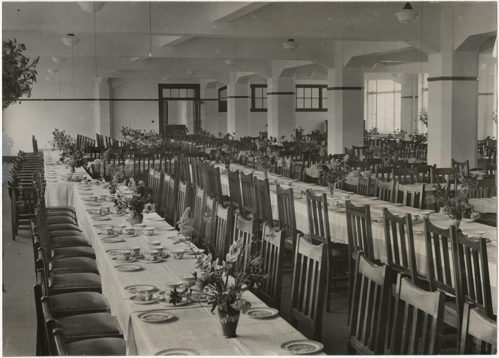 Tables set for the official opening luncheon of the Dunedin Chief Post Office
