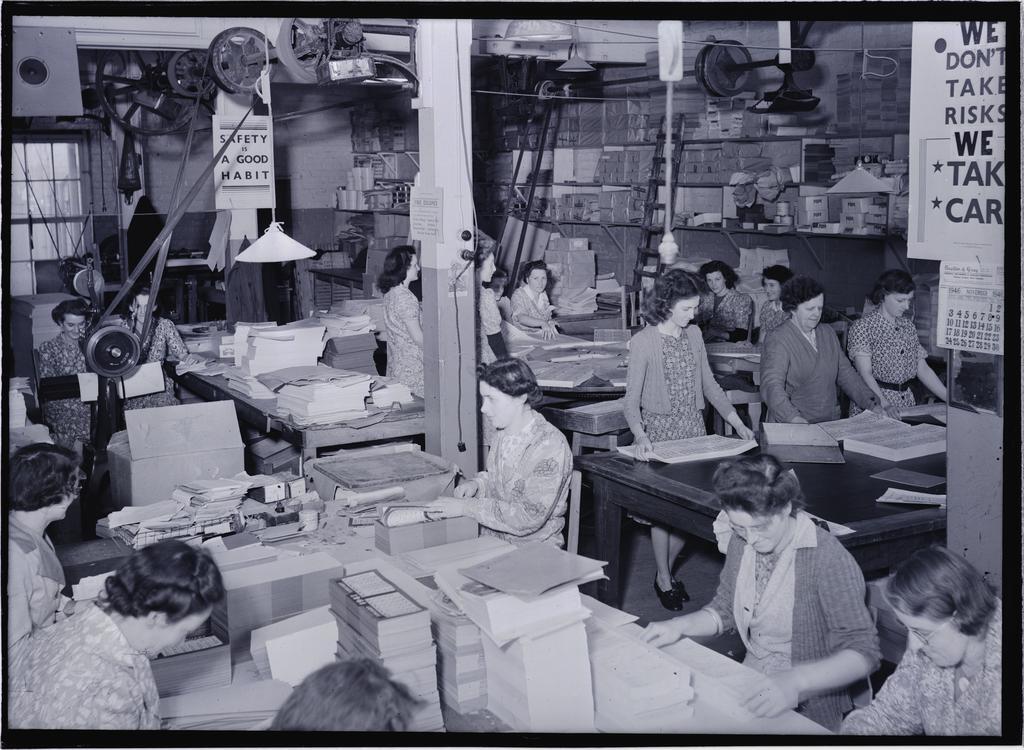 Women at work making calendars, Coulls Somerville Wilkie, Crawford Street, Dunedin