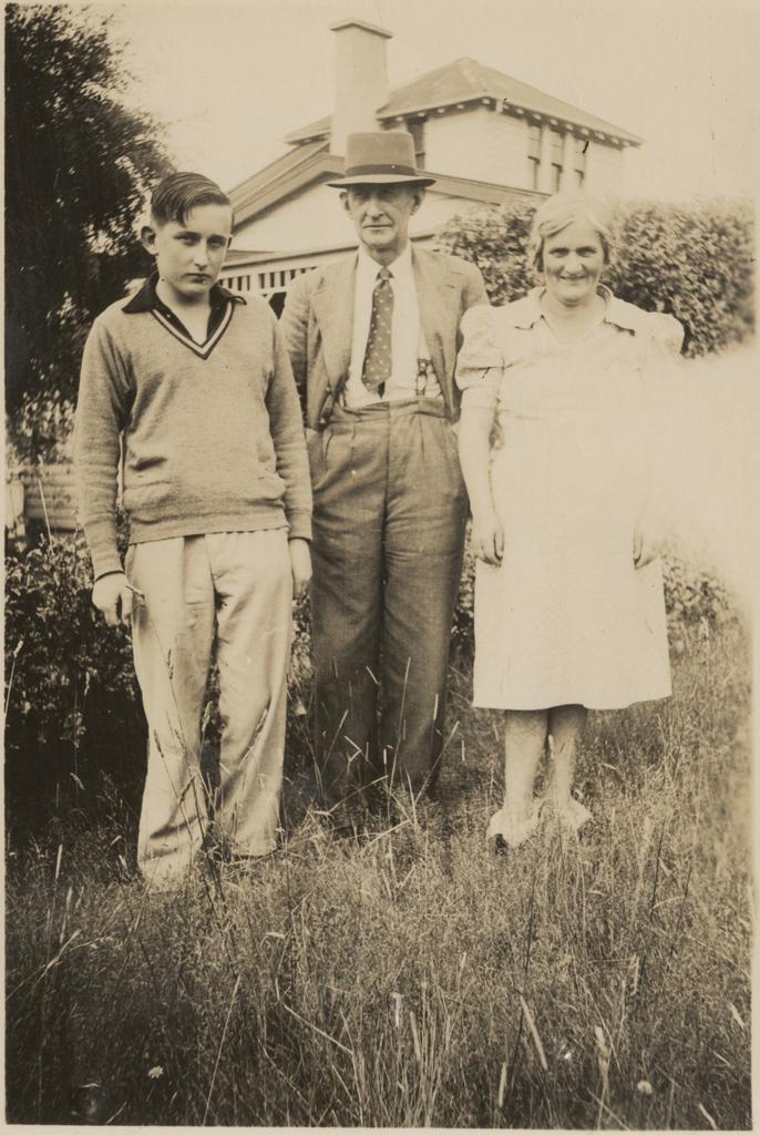 Baxter family, 'James, Daddy, Mother'