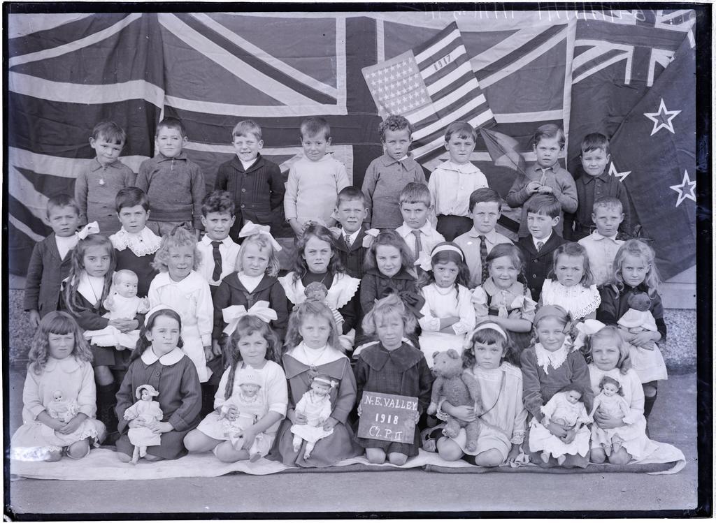 North East Valley School P 2