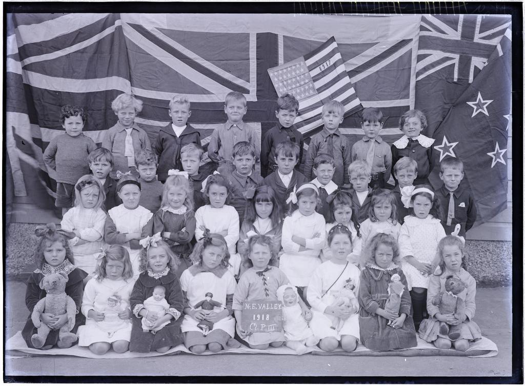 North East Valley School P 3