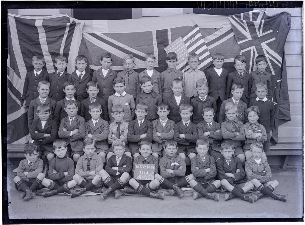 North East Valley School Standard 1, boys