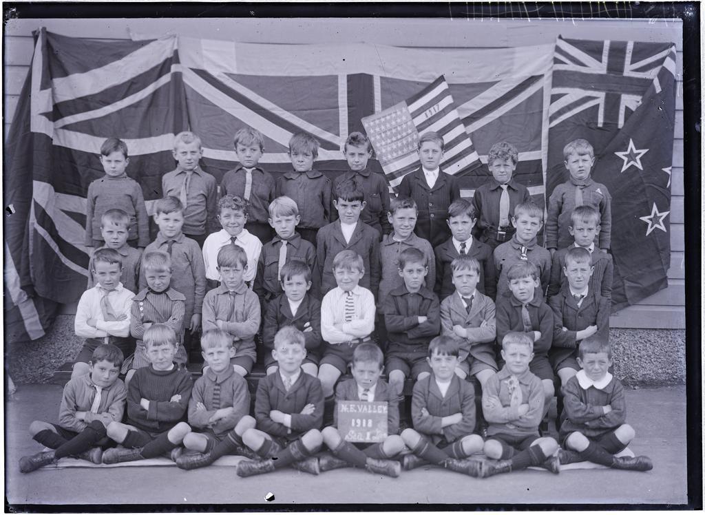 North East Valley School Standard 1, lwr, boys