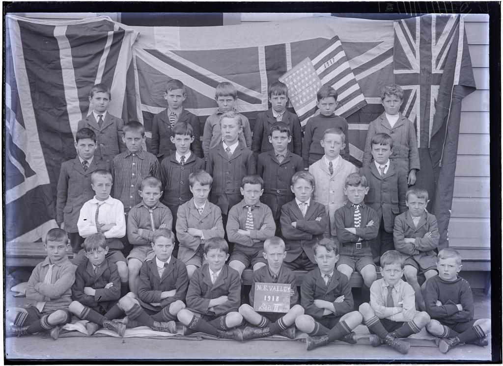 North East Valley School Standard 2, boys